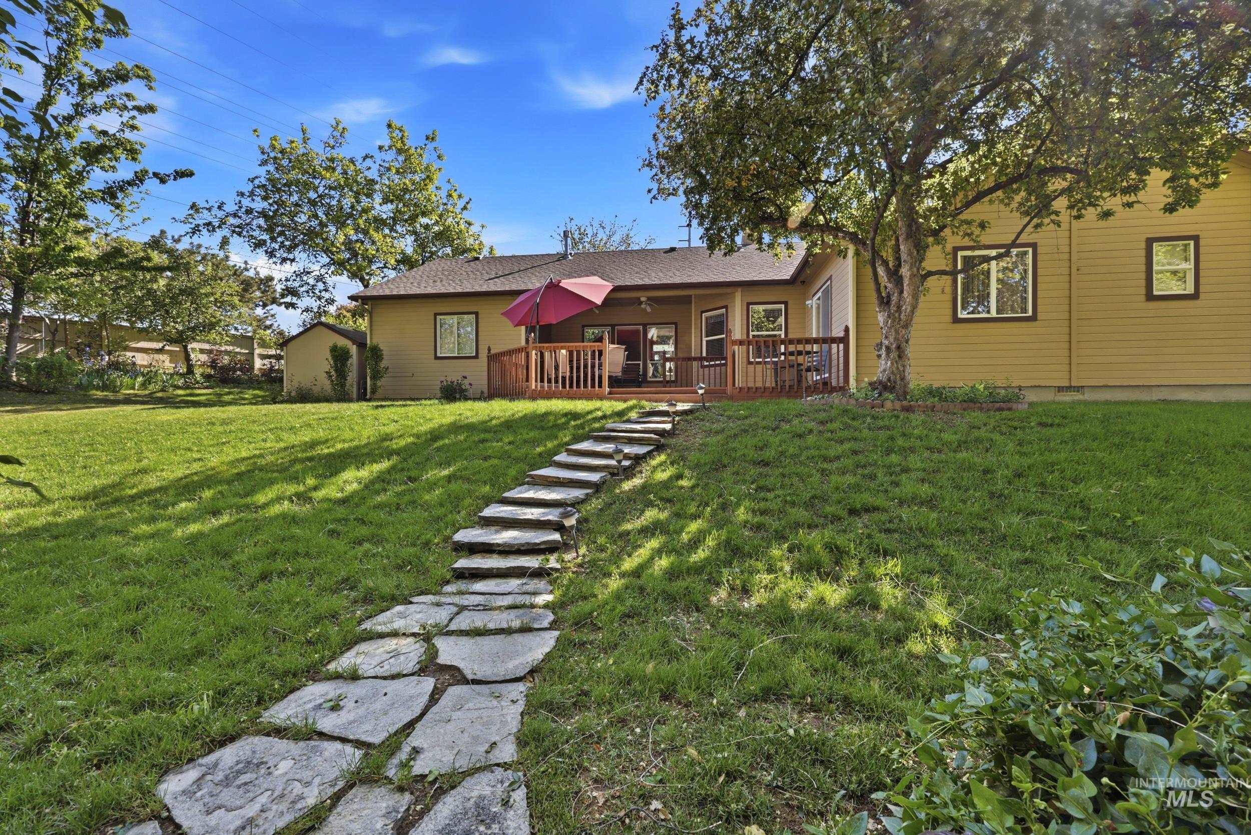 115 Walnut Creek Way, Nampa, Idaho 83686, 4 Bedrooms, 2.5 Bathrooms, Residential For Sale, Price $575,000, 98993426
