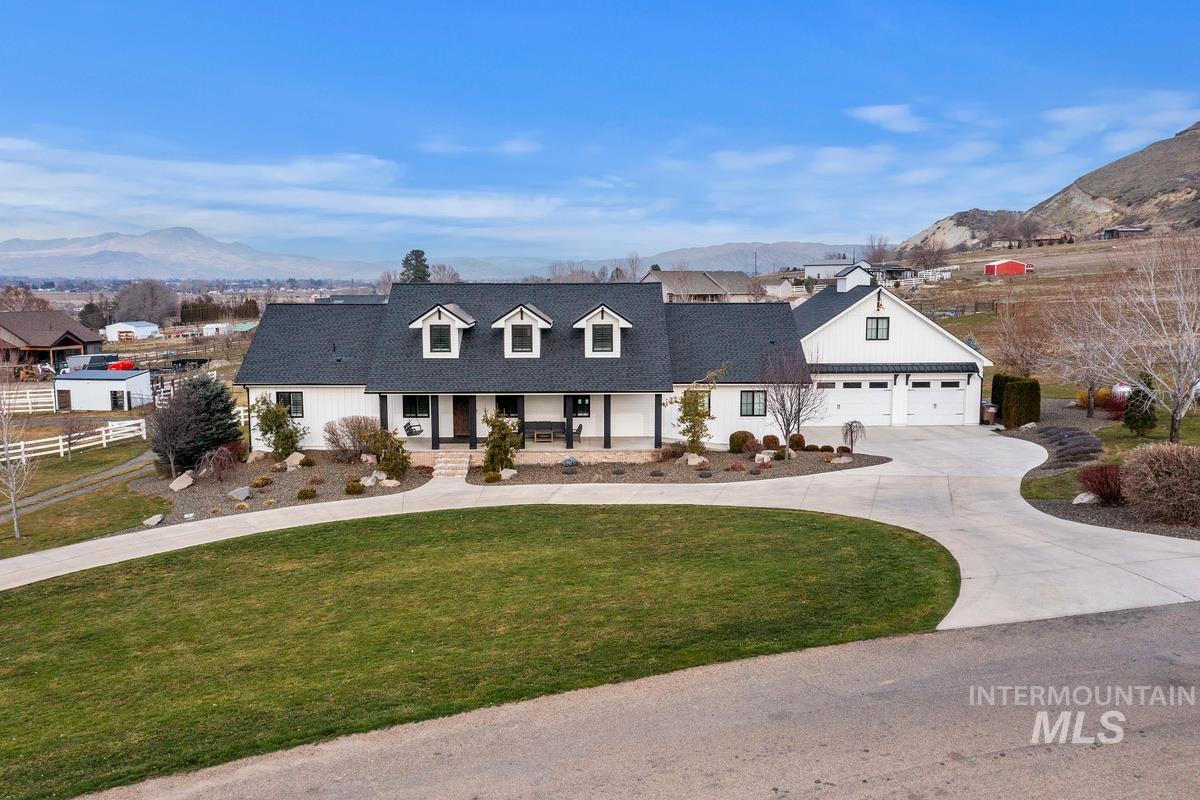 994 Walker Trail, Emmett, Idaho 83617, 5 Bedrooms, 4 Bathrooms, Residential For Sale, Price $1,799,000, 98993429