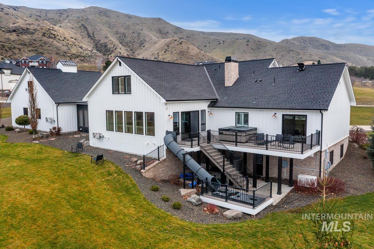 994 Walker Trail, Emmett, Idaho 83617, 5 Bedrooms, 4 Bathrooms, Residential For Sale, Price $1,799,000, 98993429