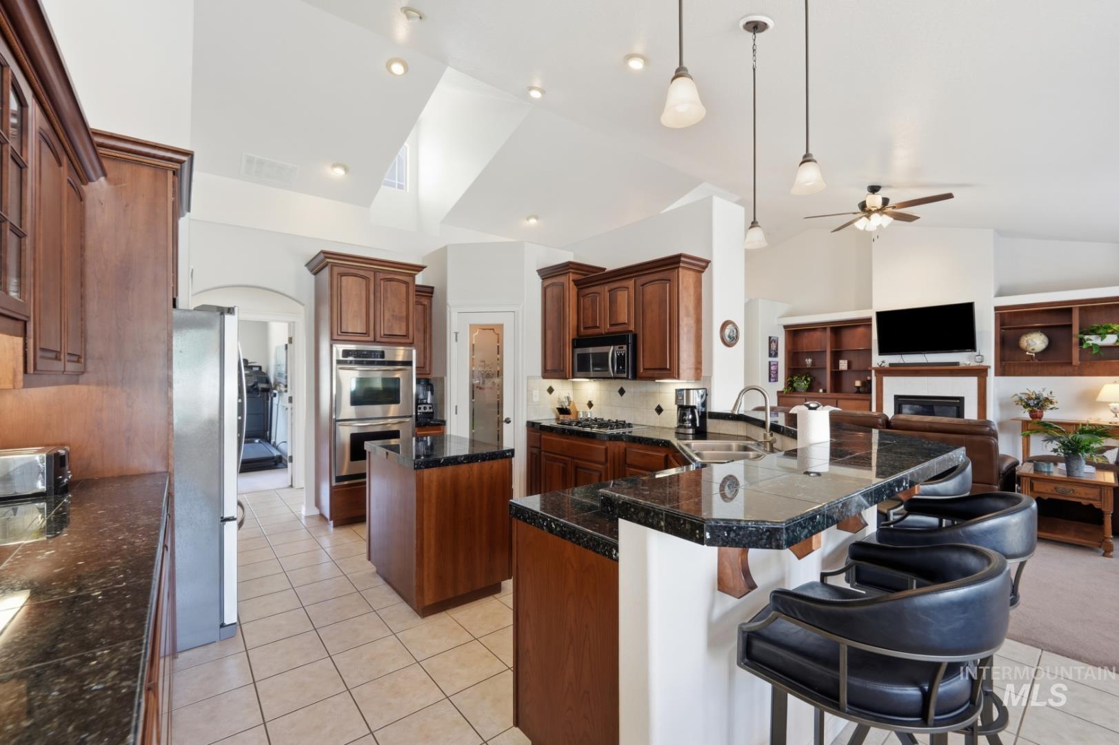 22 N Burlington Dr, Nampa, Idaho 83687, 4 Bedrooms, 3.5 Bathrooms, Residential For Sale, Price $1,099,000, 98993430