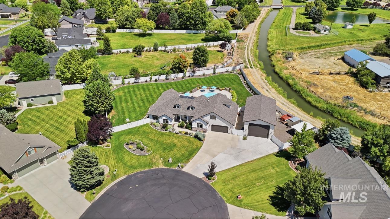 22 N Burlington Dr, Nampa, Idaho 83687, 4 Bedrooms, 3.5 Bathrooms, Residential For Sale, Price $1,099,000, 98993430