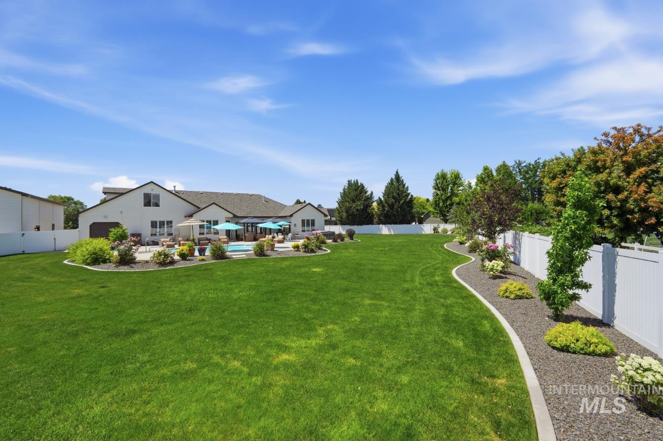 22 N Burlington Dr, Nampa, Idaho 83687, 4 Bedrooms, 3.5 Bathrooms, Residential For Sale, Price $1,099,000, 98993430