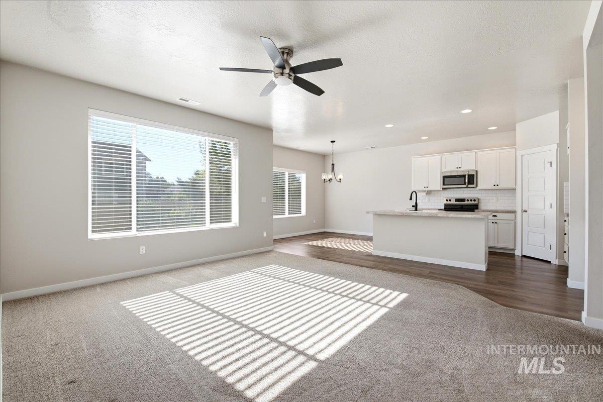 1203 Fishertown Ave., Caldwell, Idaho 83605, 3 Bedrooms, 2 Bathrooms, Residential For Sale, Price $419,900, 98993431