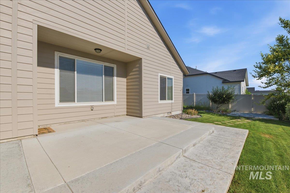 1203 Fishertown Ave., Caldwell, Idaho 83605, 3 Bedrooms, 2 Bathrooms, Residential For Sale, Price $419,900, 98993431