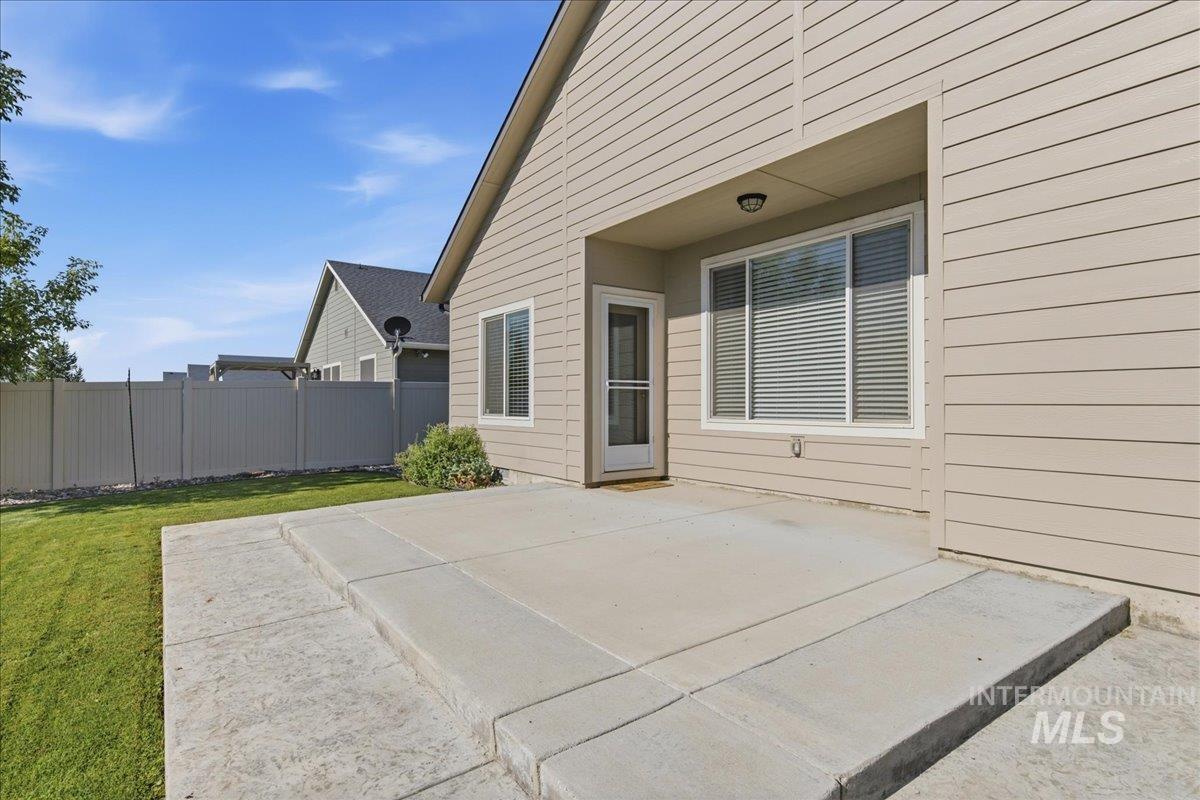 1203 Fishertown Ave., Caldwell, Idaho 83605, 3 Bedrooms, 2 Bathrooms, Residential For Sale, Price $419,900, 98993431