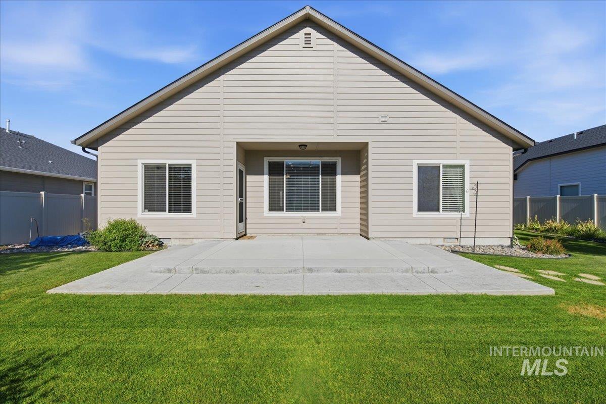 1203 Fishertown Ave., Caldwell, Idaho 83605, 3 Bedrooms, 2 Bathrooms, Residential For Sale, Price $419,900, 98993431