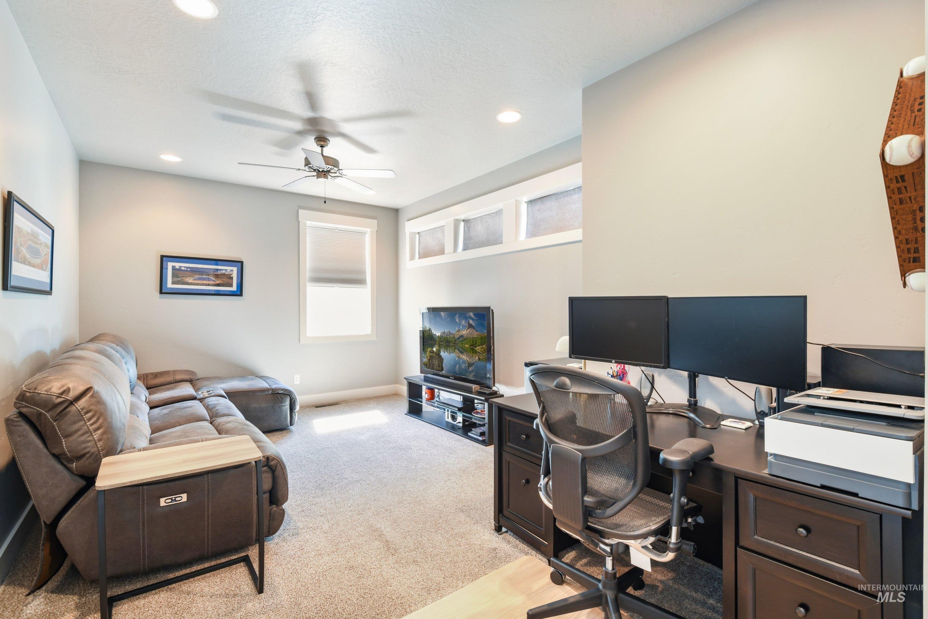 552 W W Buroak Drive, Meridian, Idaho 83642, 4 Bedrooms, 2.5 Bathrooms, Residential For Sale, Price $769,900,MLS 98993434
