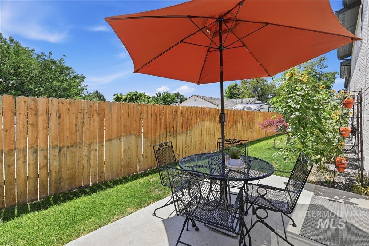 1639 W Cyrus St, Boise, Idaho 83705, 3 Bedrooms, 2.5 Bathrooms, Residential For Sale, Price $599,900,MLS 98993438