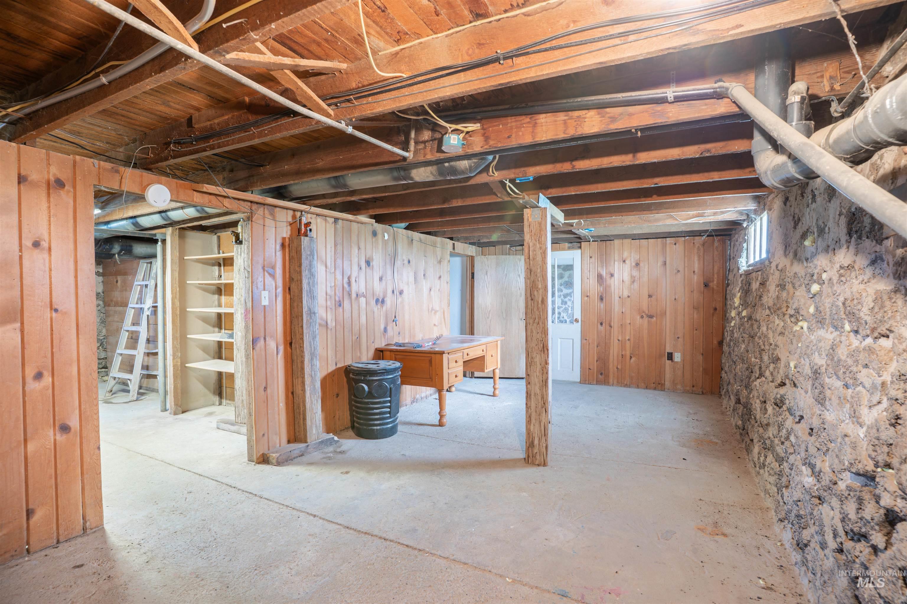 447 S 550 E, Dietrich, Idaho 83324, 2 Bedrooms, 1 Bathroom, Residential For Sale, Price $280,000,MLS 98993444
