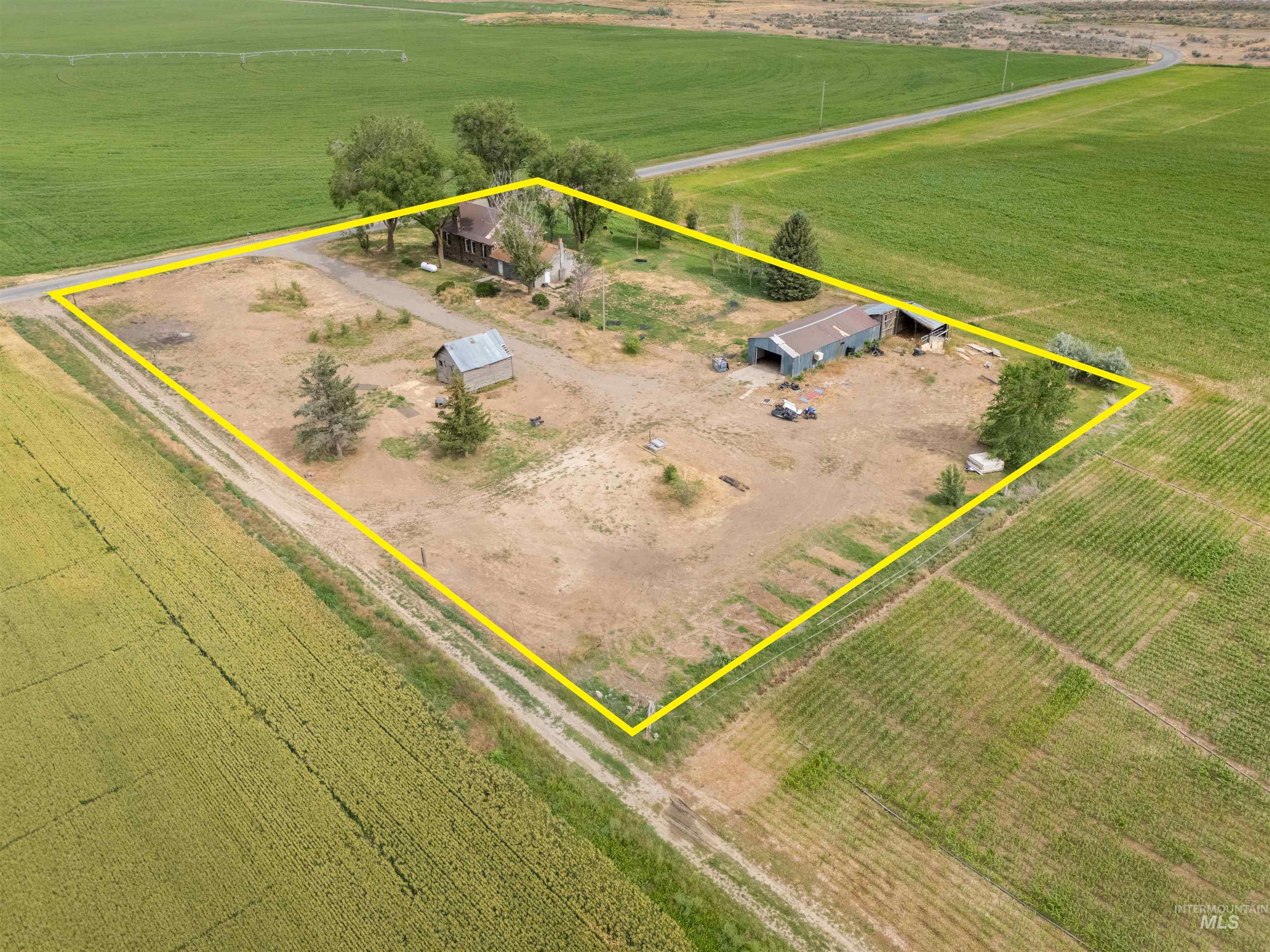 447 S 550 E, Dietrich, Idaho 83324, 2 Bedrooms, 1 Bathroom, Residential For Sale, Price $280,000,MLS 98993444