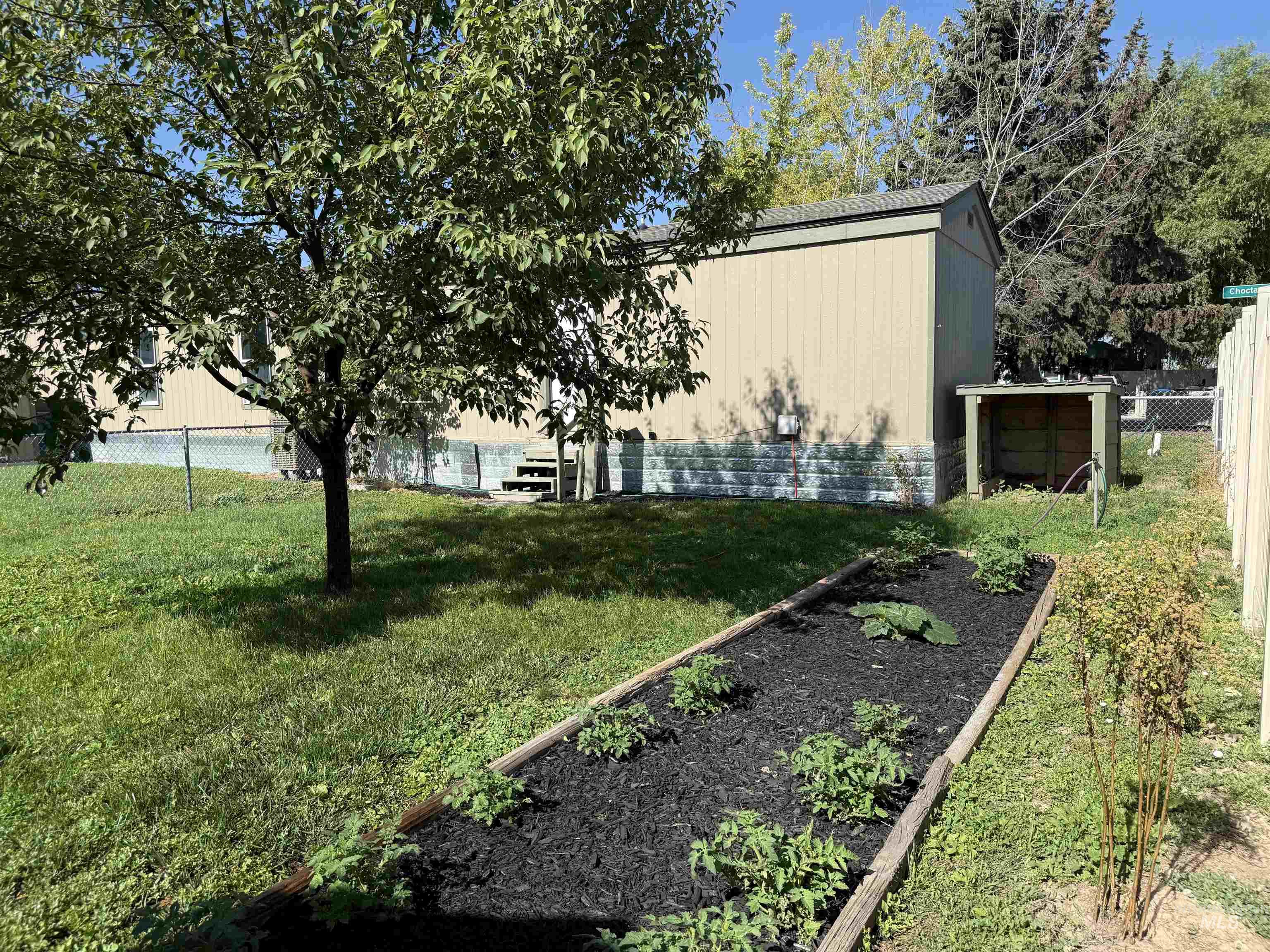 5016 E. Ustick, Caldwell, Idaho 83605, 3 Bedrooms, 1 Bathroom, Residential For Sale, Price $94,900,MLS 98993447