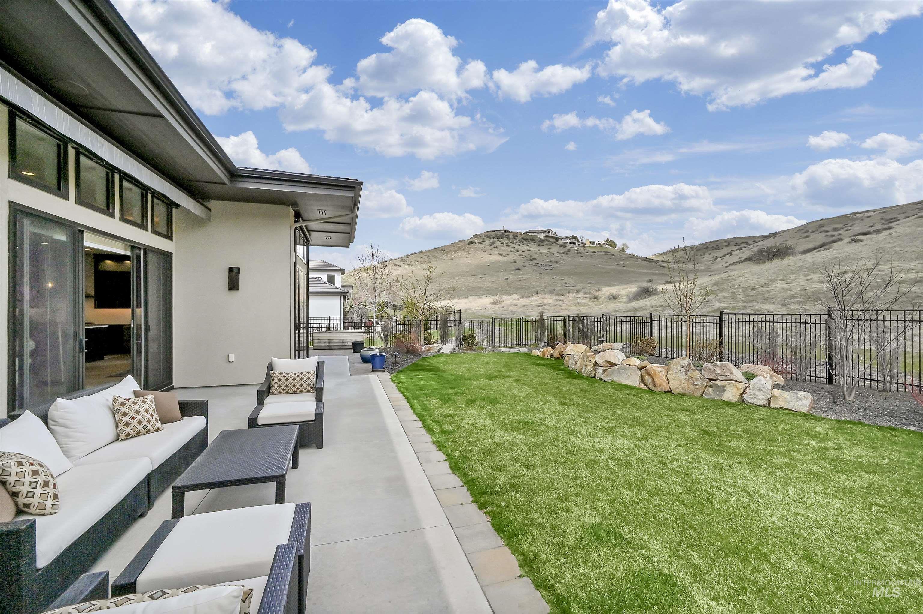 3862 N Sandpoint Way, Boise, Idaho 83702, 3 Bedrooms, 3.5 Bathrooms, Residential For Sale, Price $1,850,000,MLS 98993450