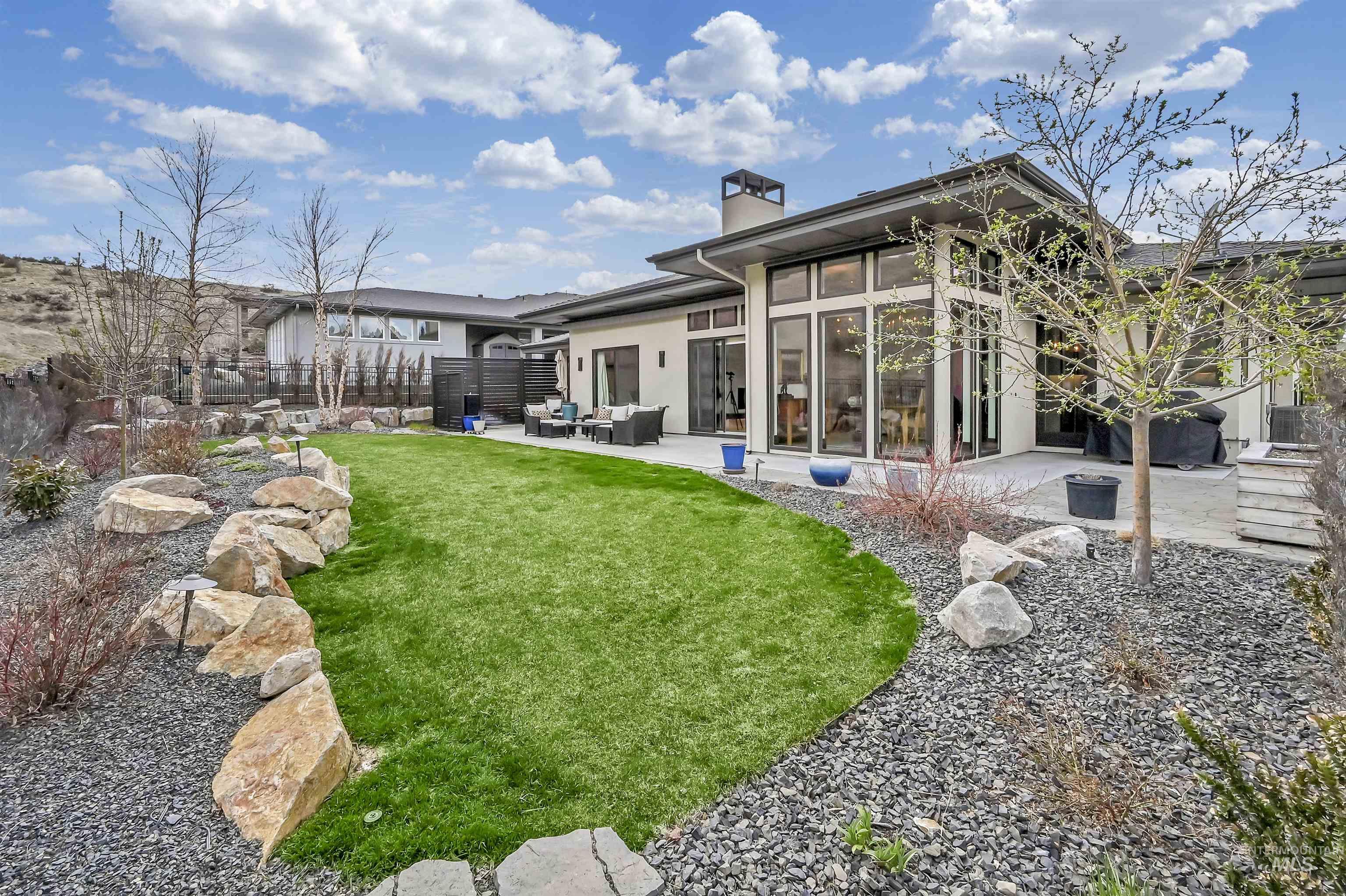 3862 N Sandpoint Way, Boise, Idaho 83702, 3 Bedrooms, 3.5 Bathrooms, Residential For Sale, Price $1,850,000,MLS 98993450
