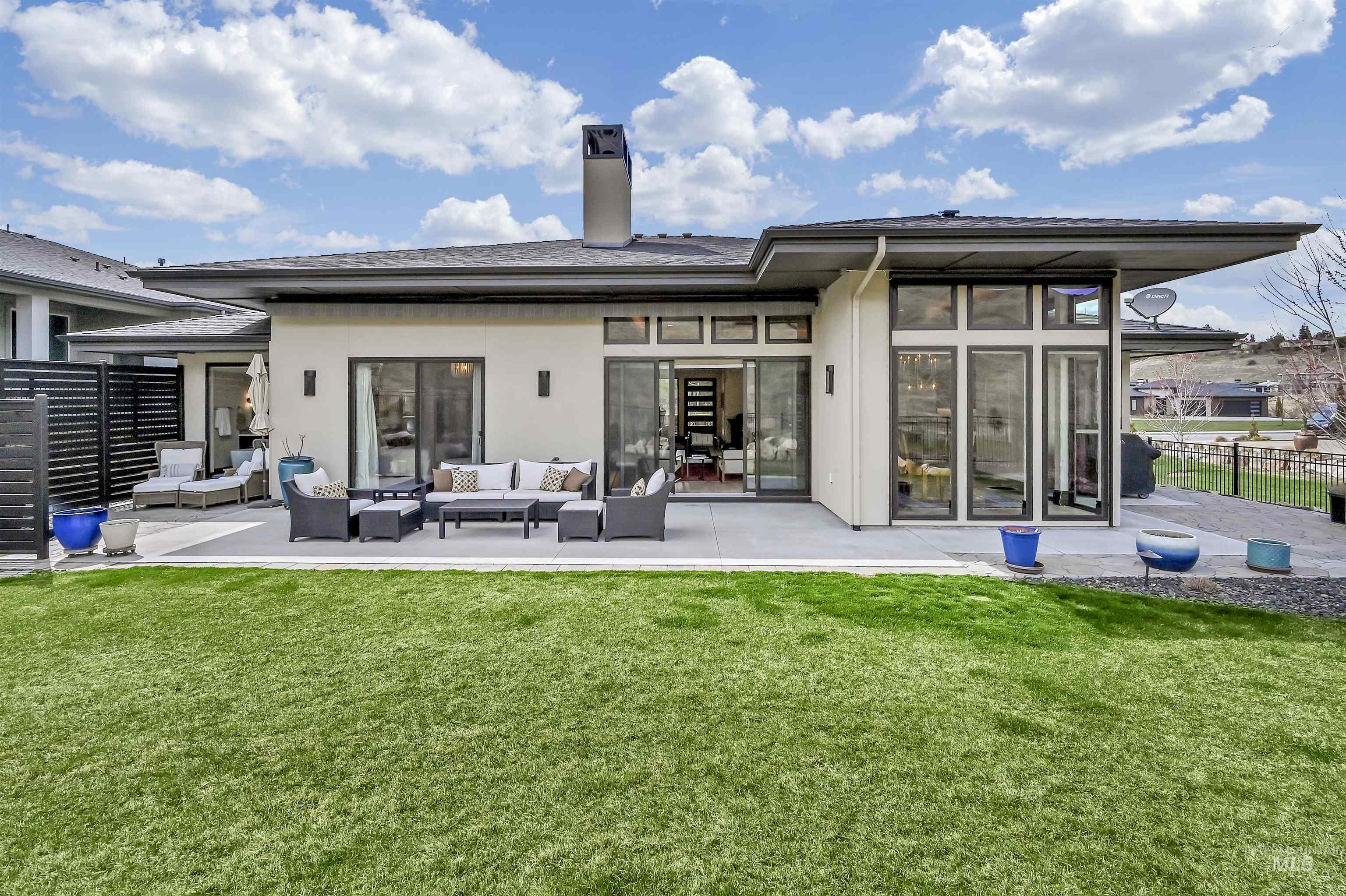 3862 N Sandpoint Way, Boise, Idaho 83702, 3 Bedrooms, 3.5 Bathrooms, Residential For Sale, Price $1,850,000,MLS 98993450