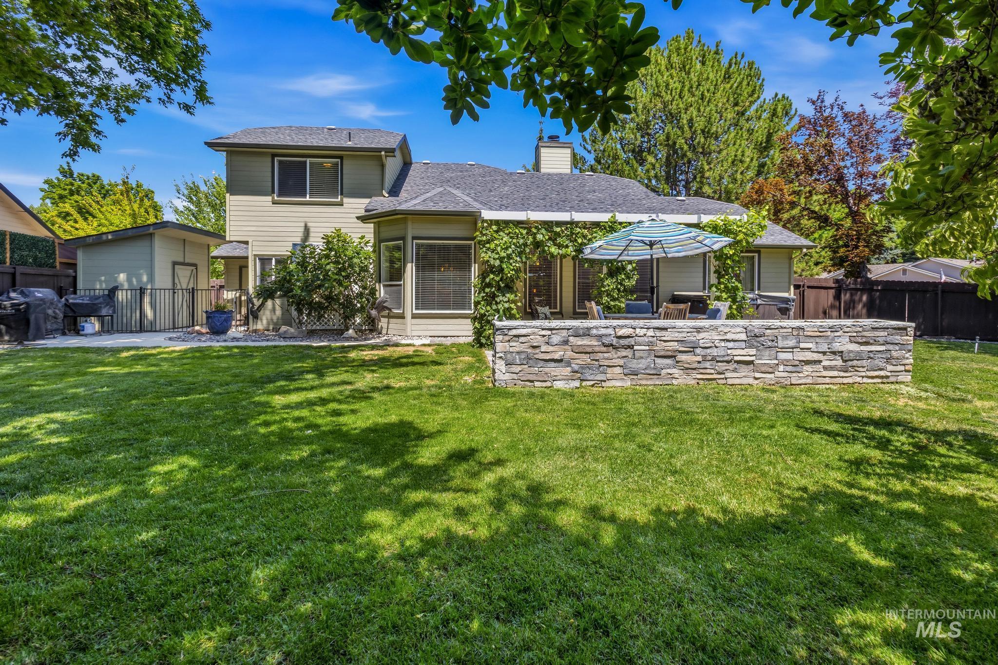 4672 N Marcliffe Way, Boise, Idaho 83704, 3 Bedrooms, 2 Bathrooms, Residential For Sale, Price $544,900,MLS 98993452