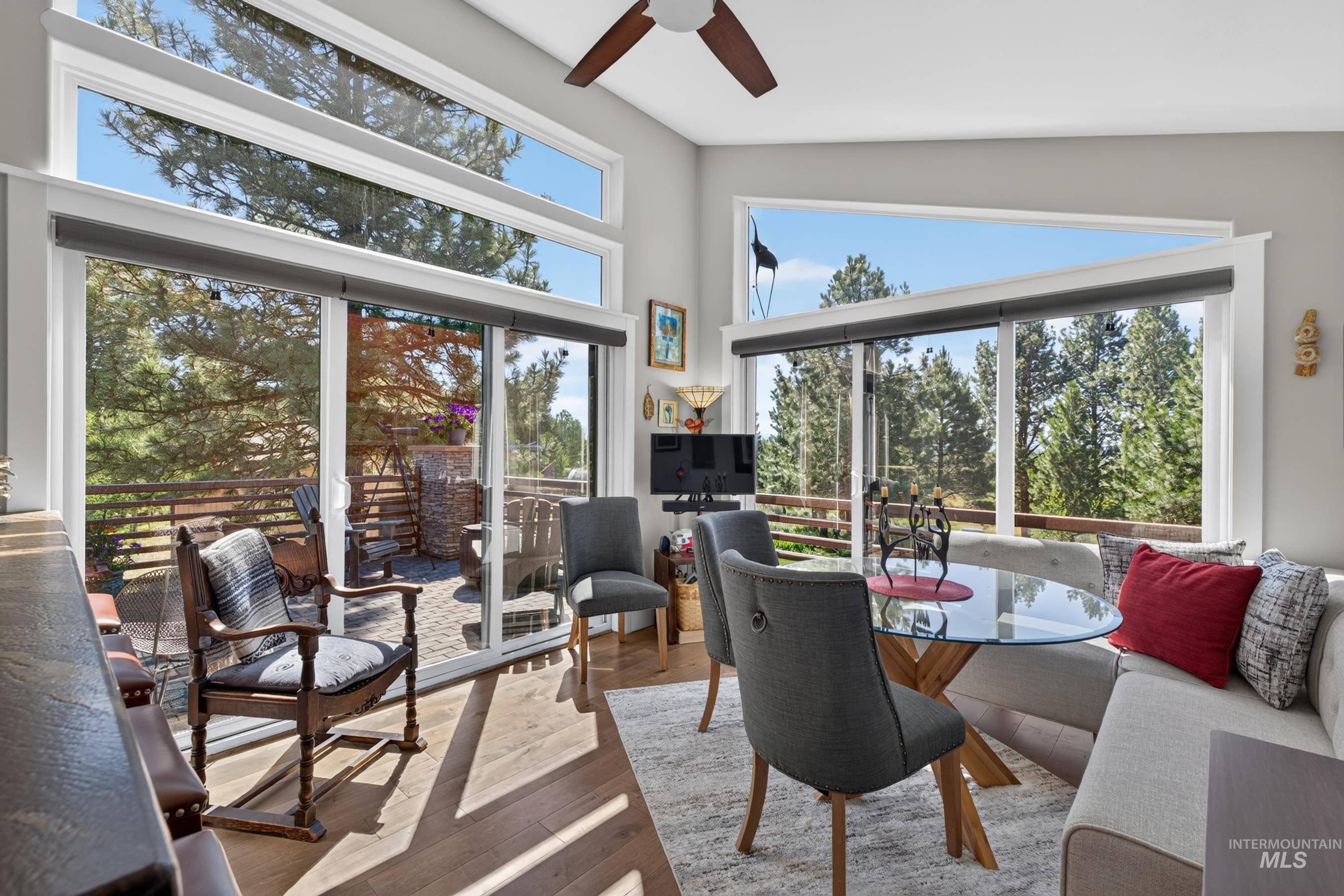 254 Buckcamp Lane, McCall, Idaho 83638, 2 Bedrooms, 2 Bathrooms, Residential For Sale, Price $925,000,MLS 98993453