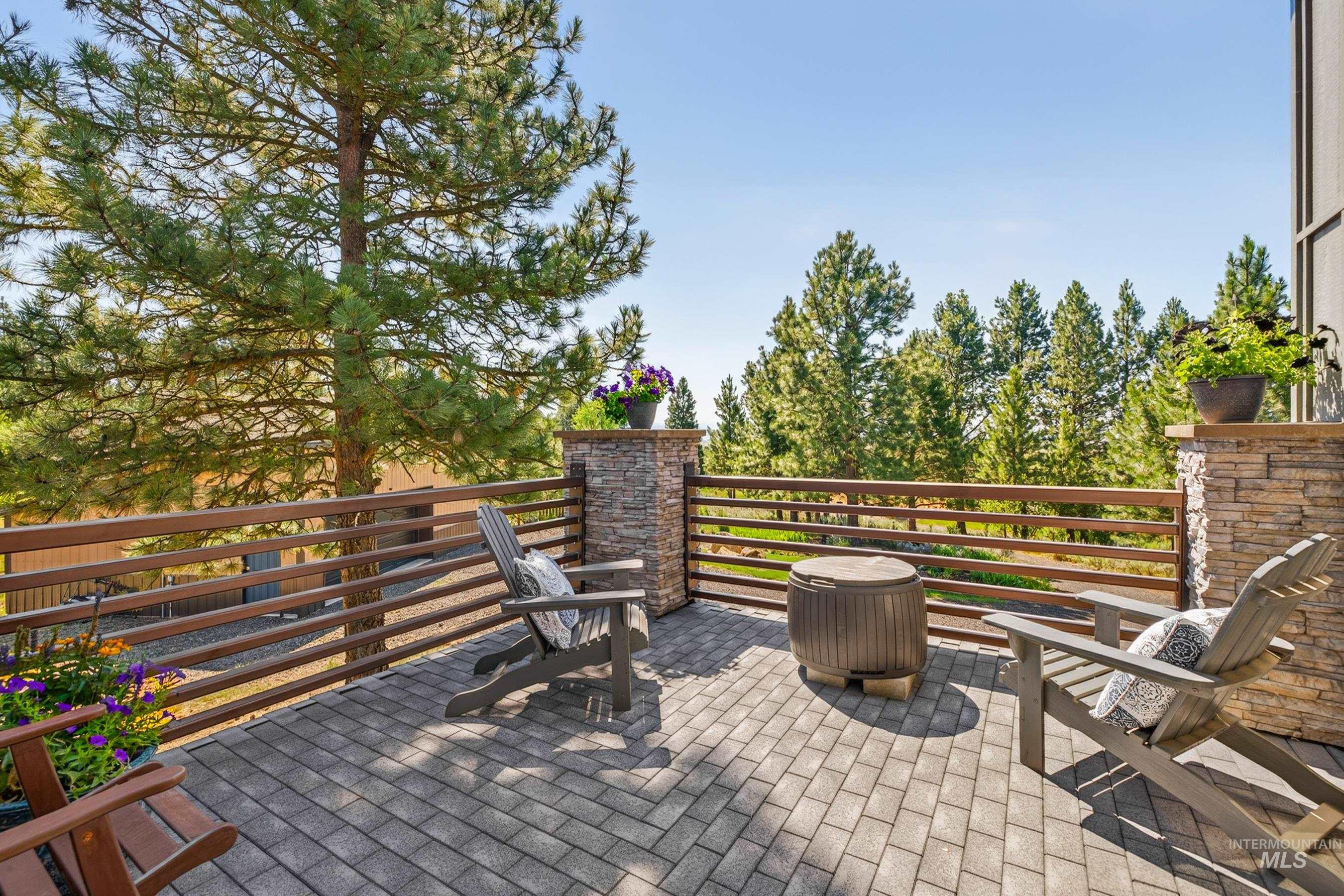 254 Buckcamp Lane, McCall, Idaho 83638, 2 Bedrooms, 2 Bathrooms, Residential For Sale, Price $925,000,MLS 98993453