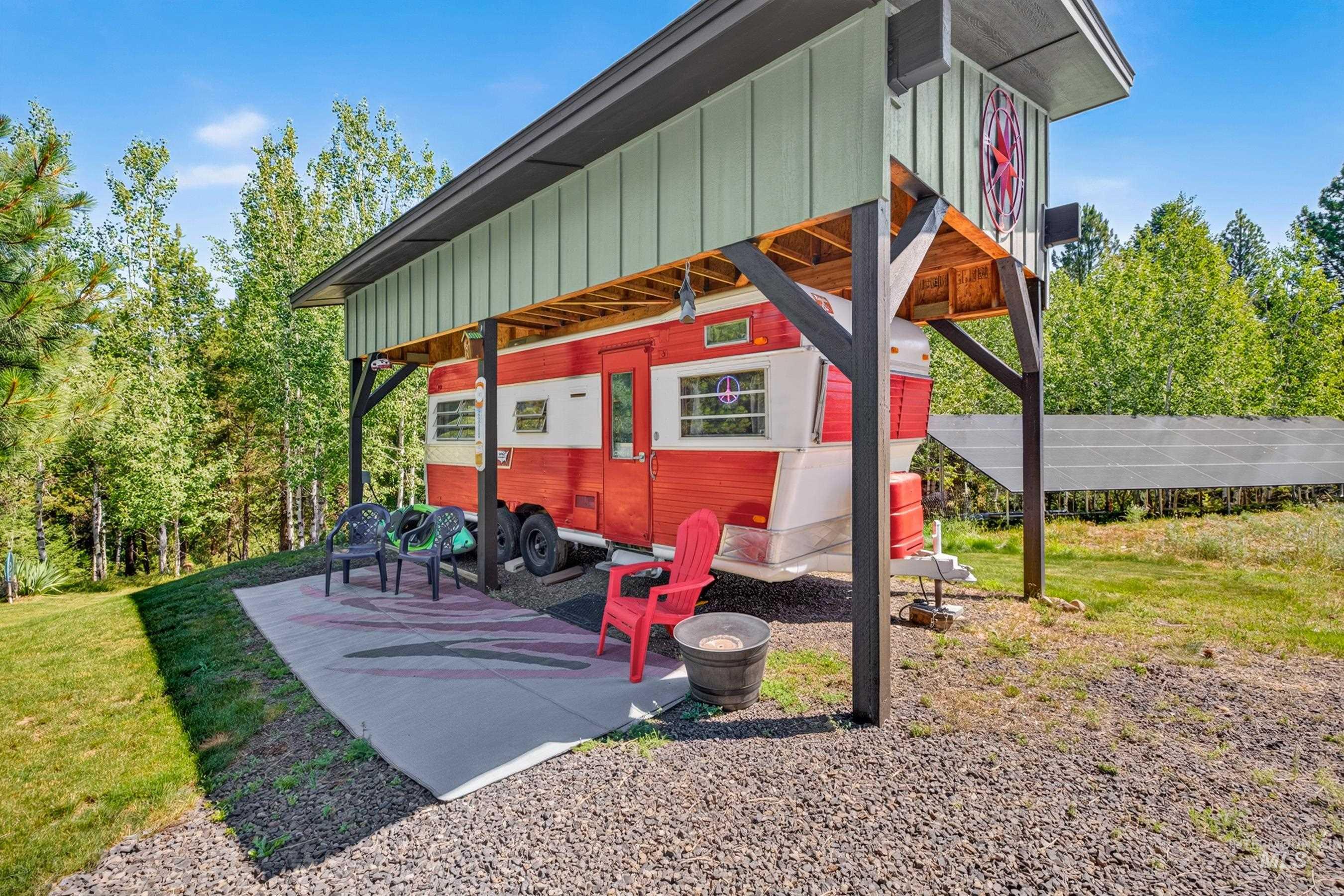 254 Buckcamp Lane, McCall, Idaho 83638, 2 Bedrooms, 2 Bathrooms, Residential For Sale, Price $925,000,MLS 98993453