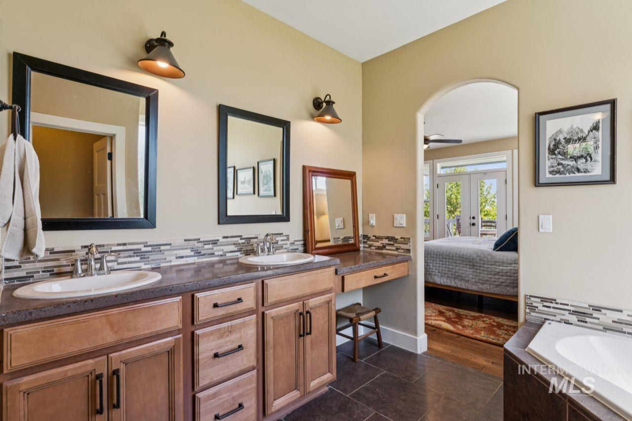 7305 Mustang Ln, Emmett, Idaho 83617, 4 Bedrooms, 3.5 Bathrooms, Residential For Sale, Price $1,297,000, 98993454