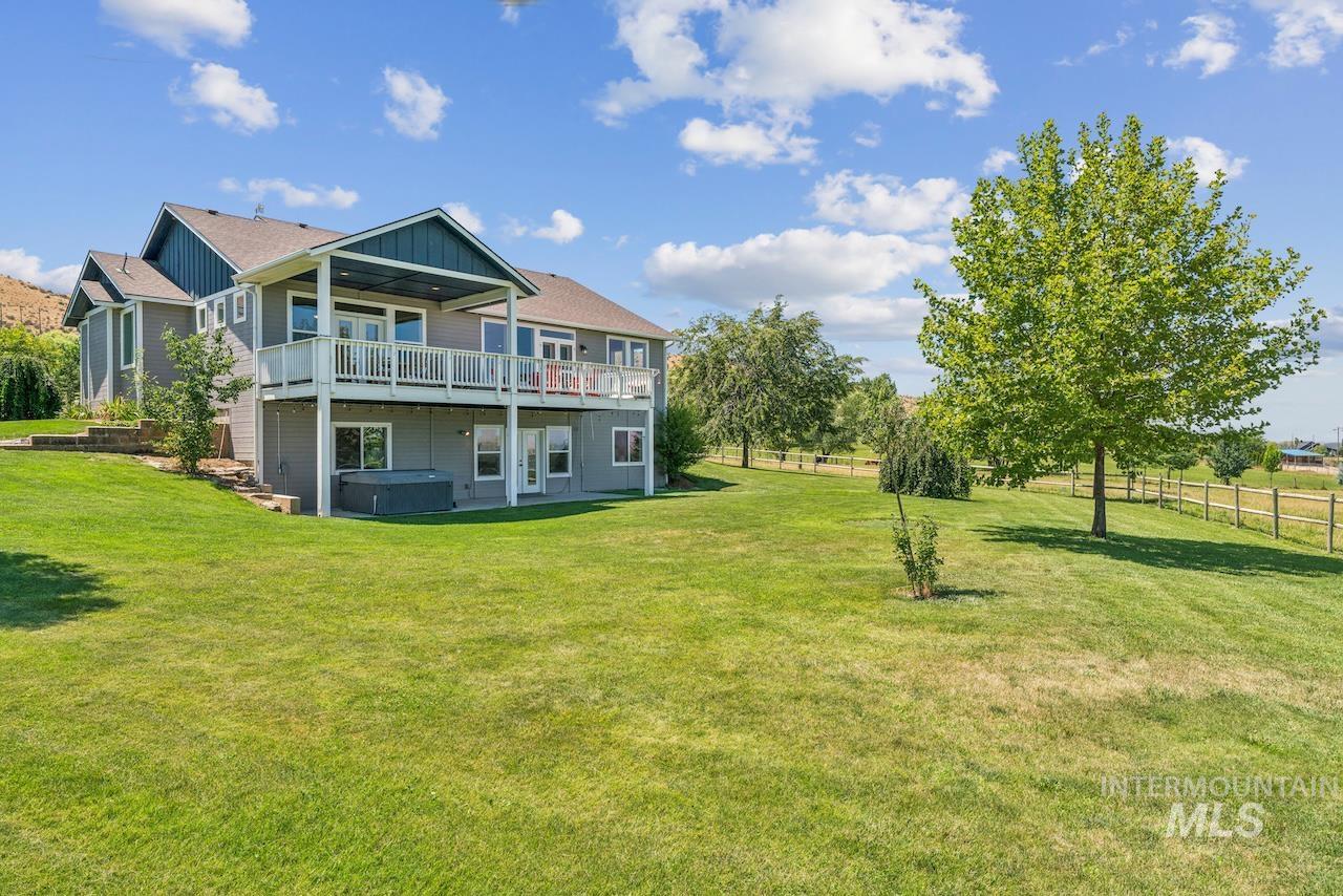 7305 Mustang Ln, Emmett, Idaho 83617, 4 Bedrooms, 3.5 Bathrooms, Residential For Sale, Price $1,337,000,MLS 98993454