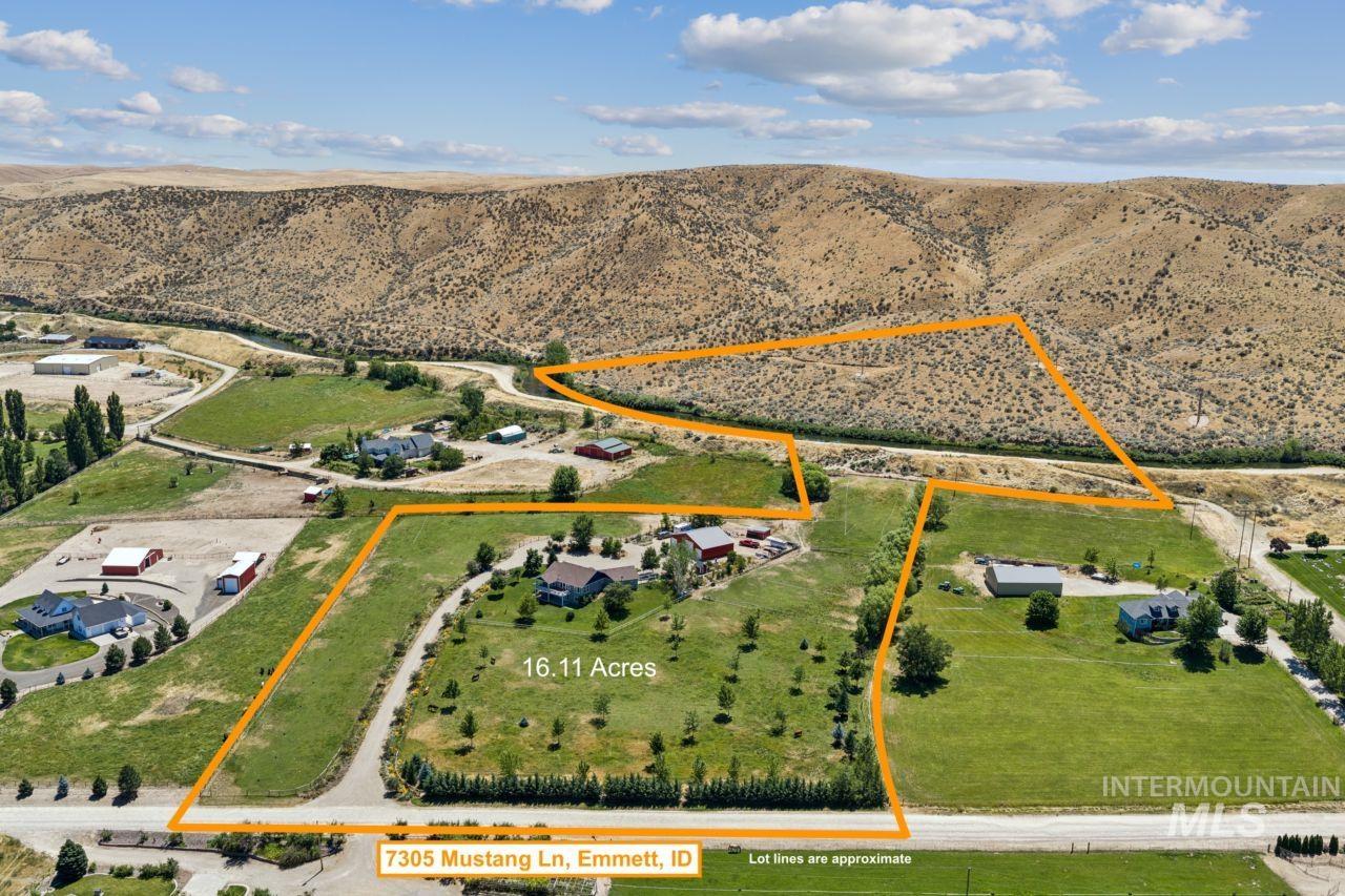 7305 Mustang Ln, Emmett, Idaho 83617, 4 Bedrooms, 3.5 Bathrooms, Residential For Sale, Price $1,297,000, 98993454