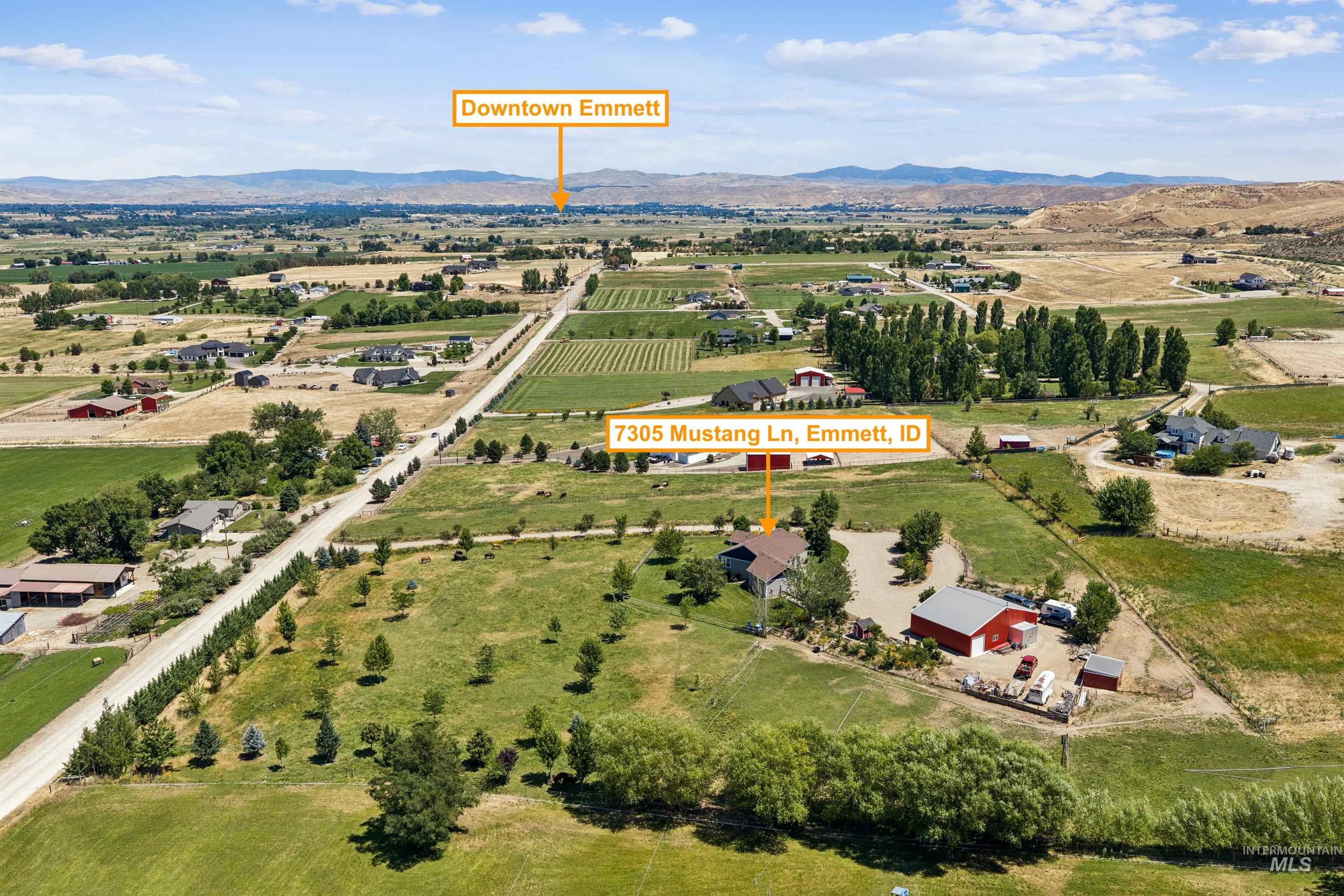 7305 Mustang Ln, Emmett, Idaho 83617, 4 Bedrooms, 3.5 Bathrooms, Residential For Sale, Price $1,297,000, 98993454