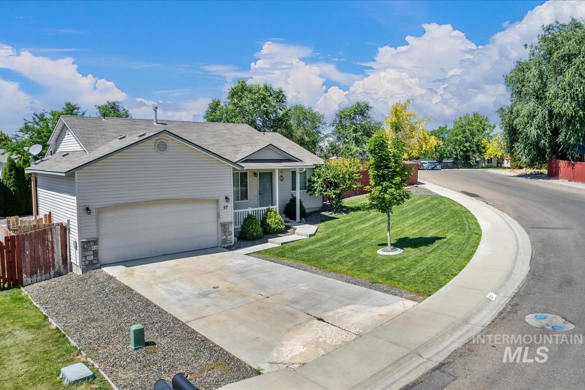 57 S Camden St, Nampa, Idaho 83651, 3 Bedrooms, 2 Bathrooms, Residential For Sale, Price $339,990,MLS 98993455