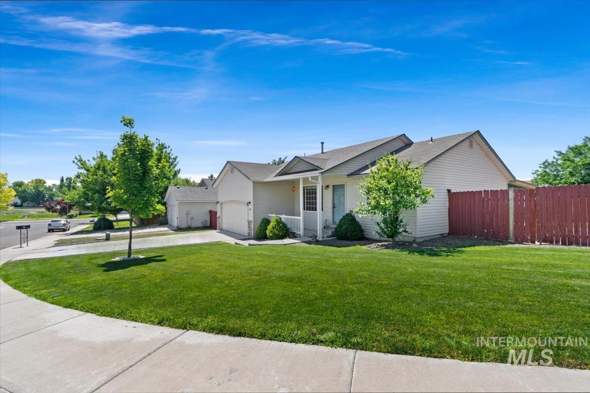 57 S Camden St, Nampa, Idaho 83651, 3 Bedrooms, 2 Bathrooms, Residential For Sale, Price $339,990,MLS 98993455