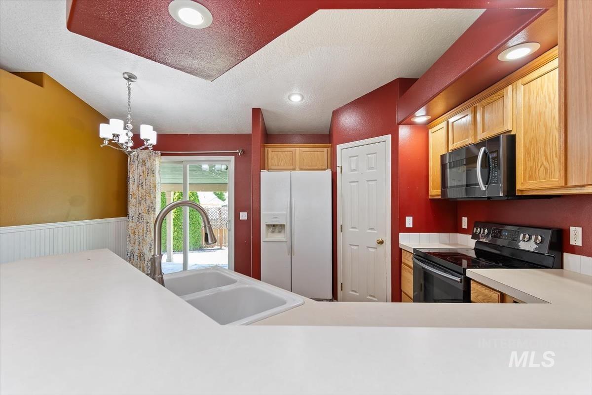 57 S Camden St, Nampa, Idaho 83651, 3 Bedrooms, 2 Bathrooms, Residential For Sale, Price $339,990,MLS 98993455