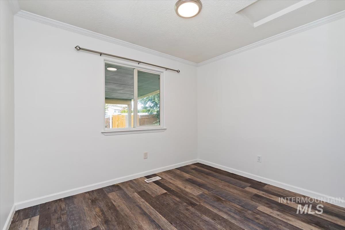 57 S Camden St, Nampa, Idaho 83651, 3 Bedrooms, 2 Bathrooms, Residential For Sale, Price $339,990,MLS 98993455