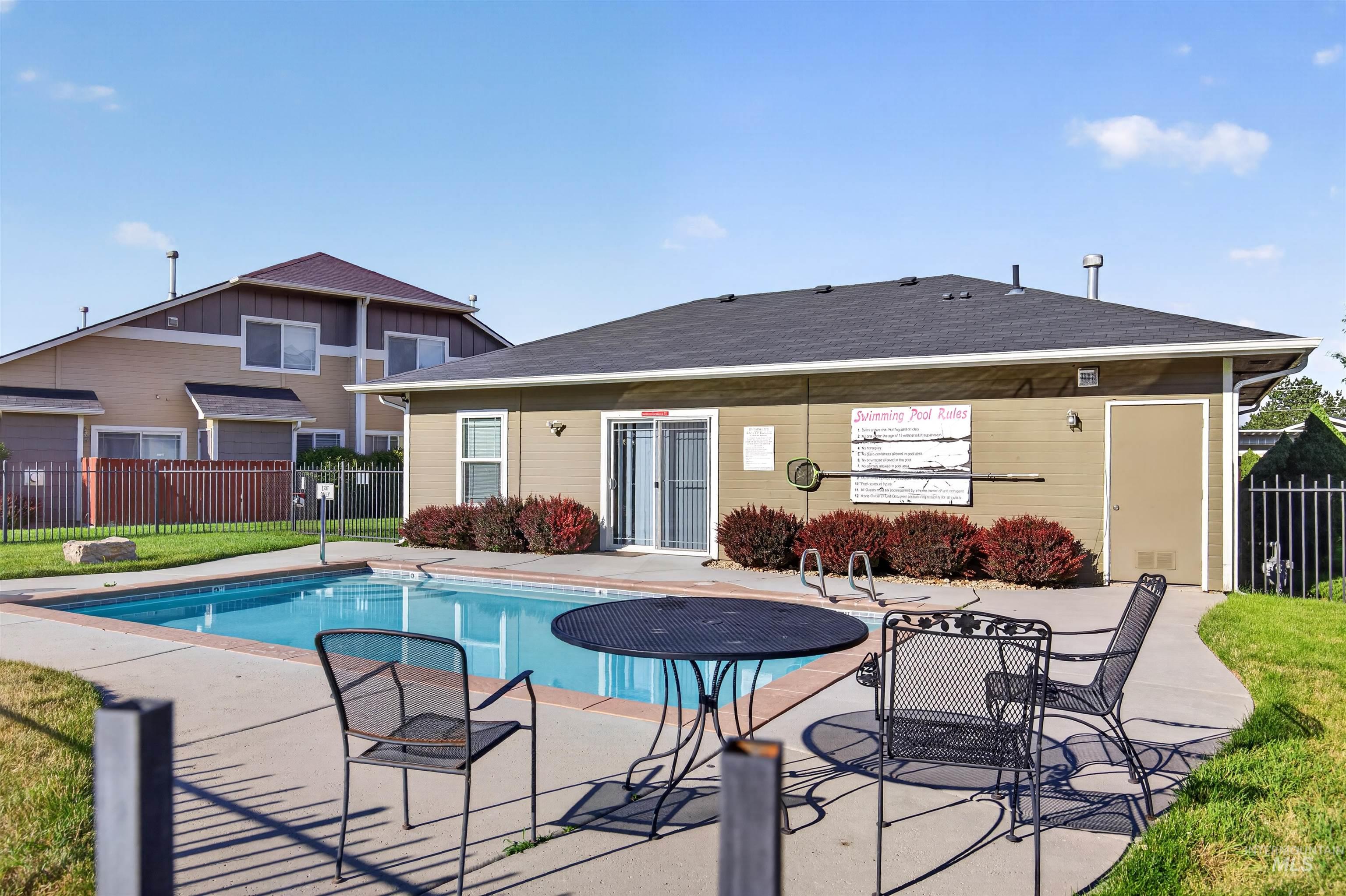9139 W Brogan Dr., Boise, Idaho 83709-6798, 2 Bedrooms, 2 Bathrooms, Residential For Sale, Price $299,900,MLS 98993456