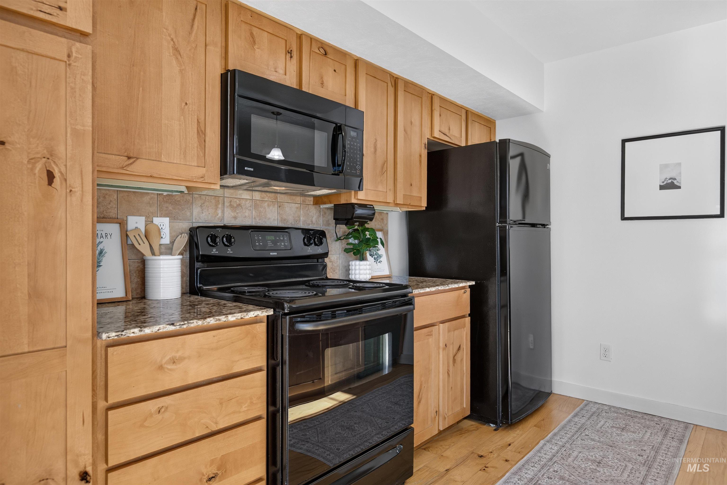 9139 W Brogan Dr., Boise, Idaho 83709-6798, 2 Bedrooms, 2 Bathrooms, Residential For Sale, Price $299,900,MLS 98993456