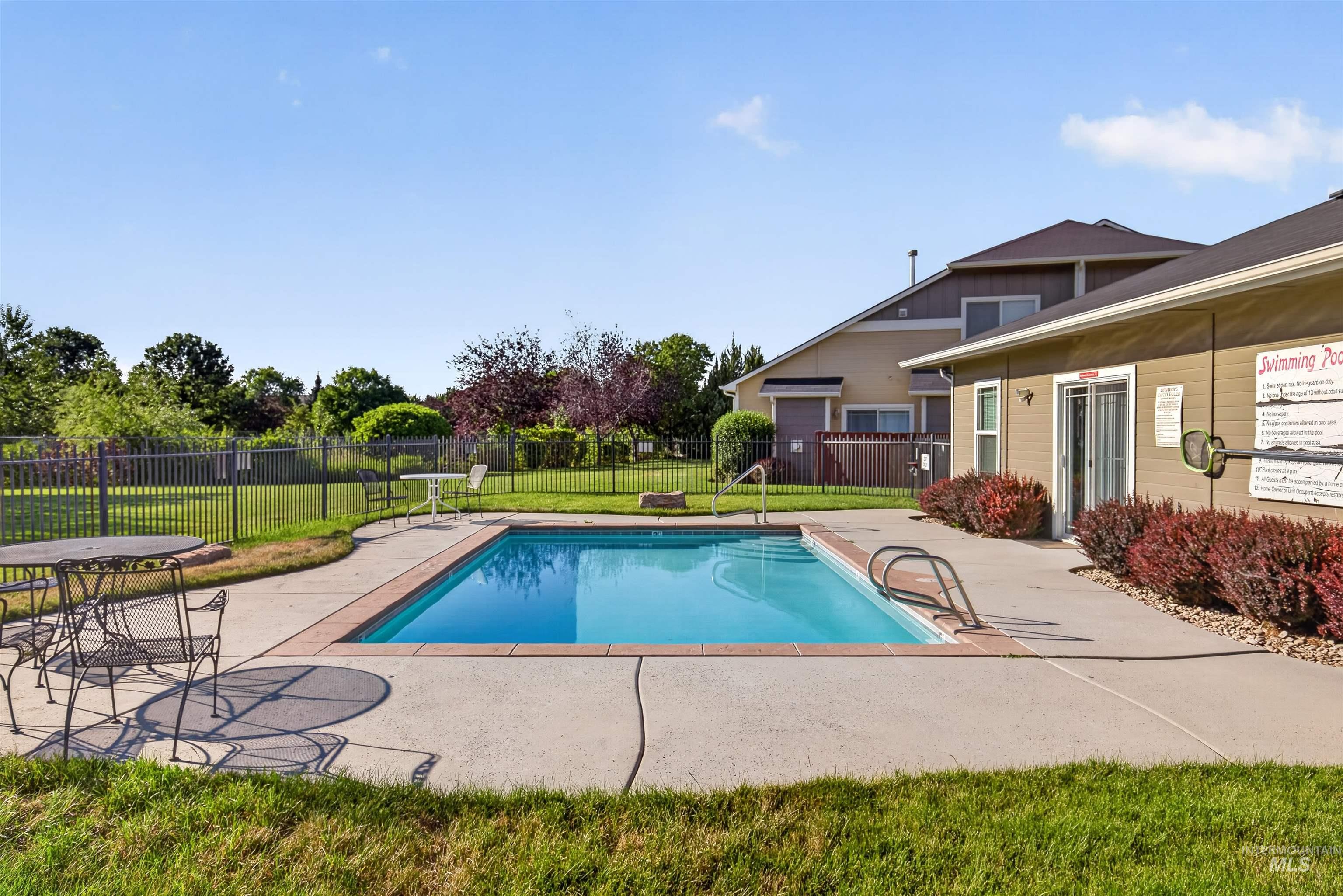 9147 W Brogan Dr, Boise, Idaho 83709, 2 Bedrooms, 2 Bathrooms, Residential For Sale, Price $299,900,MLS 98993457