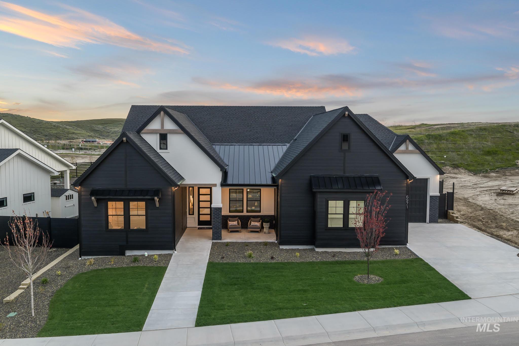 6971 N Cairnhill Way, Eagle, Idaho 83616, 3 Bedrooms, 3.5 Bathrooms, Residential For Sale, Price $1,024,900,MLS 98993458