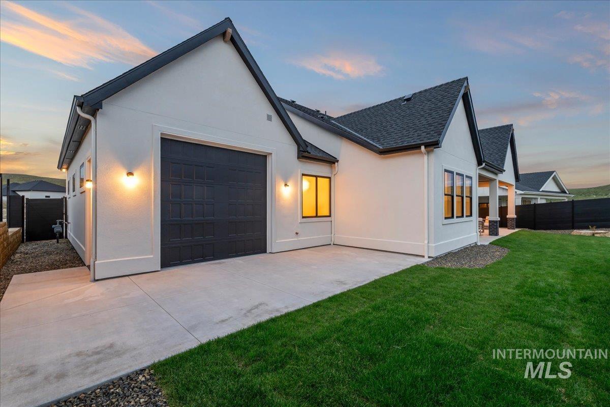 6971 N Cairnhill Way, Eagle, Idaho 83616, 3 Bedrooms, 3.5 Bathrooms, Residential For Sale, Price $1,024,900,MLS 98993458