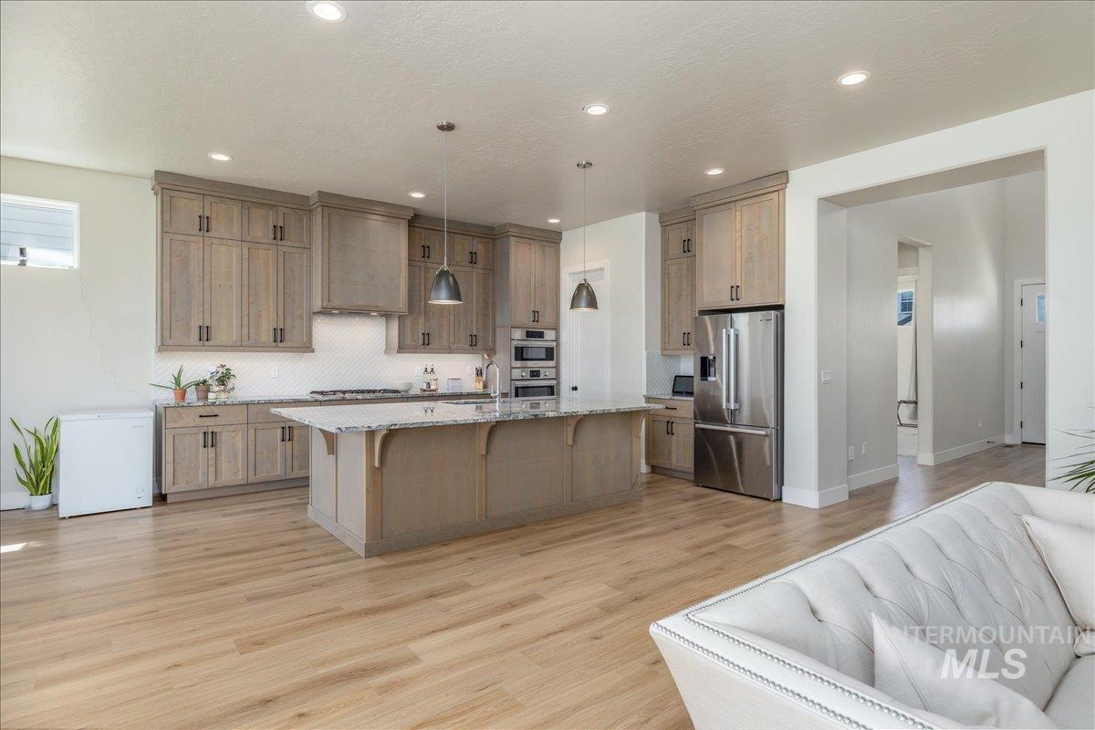 5562 S Zaivcla Ave., Meridian, Idaho 83642, 4 Bedrooms, 4 Bathrooms, Residential For Sale, Price $819,900, 98993459