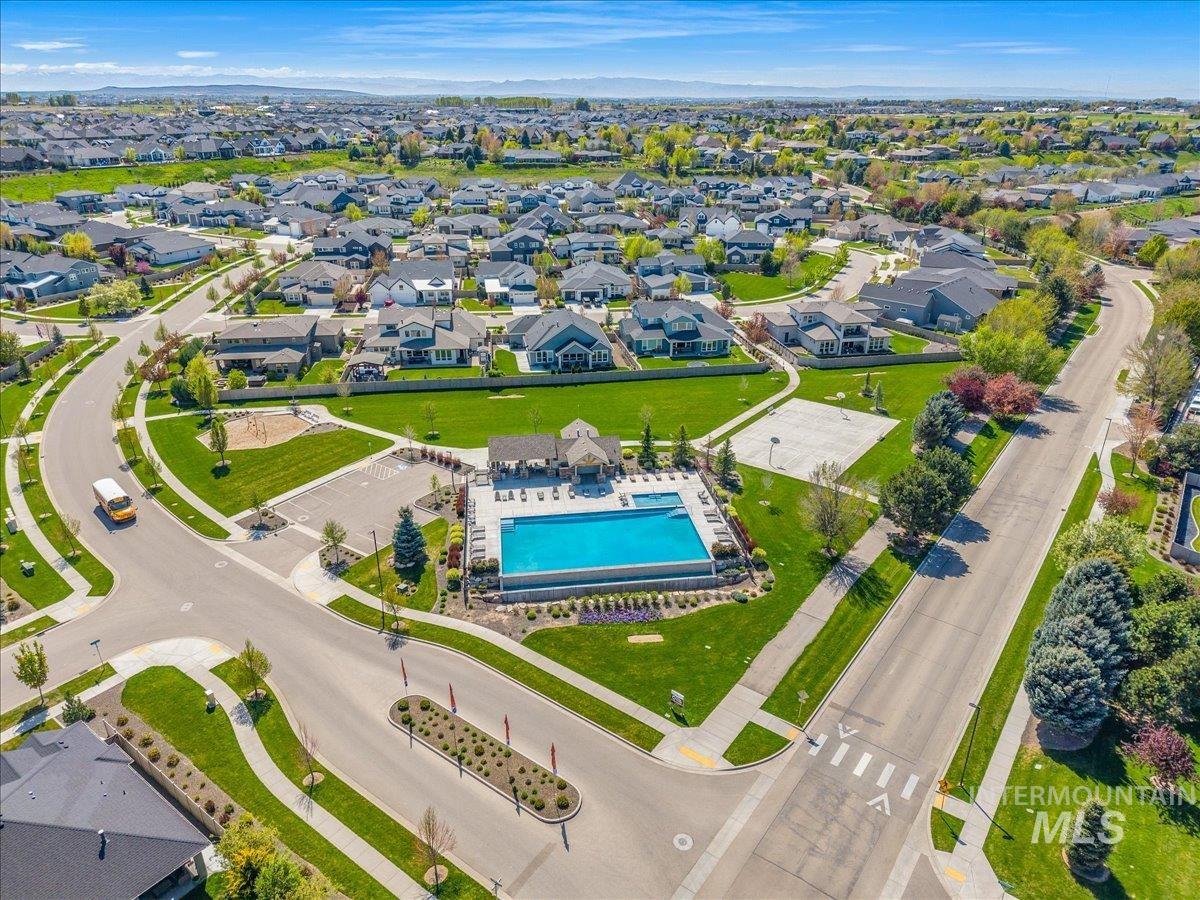 5562 S Zaivcla Ave., Meridian, Idaho 83642, 4 Bedrooms, 4 Bathrooms, Residential For Sale, Price $819,900, 98993459