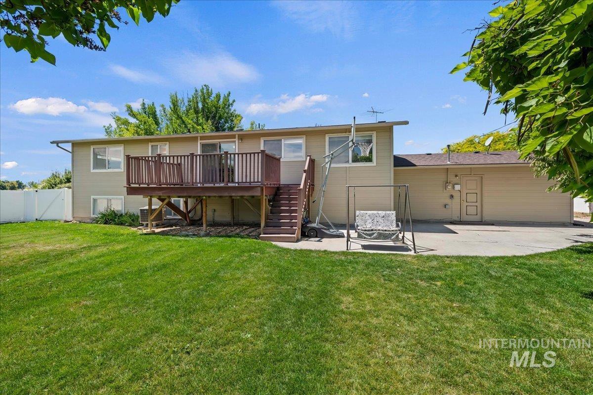 25150 Geri Lane, Caldwell, Idaho 83607, 5 Bedrooms, 3 Bathrooms, Residential For Sale, Price $679,900,MLS 98993462