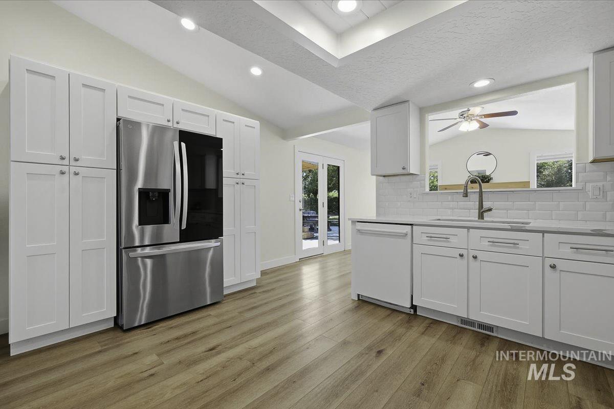 1579 E. Oakridge, Boise, Idaho 83716, 3 Bedrooms, 2 Bathrooms, Residential For Sale, Price $519,000,MLS 98993466