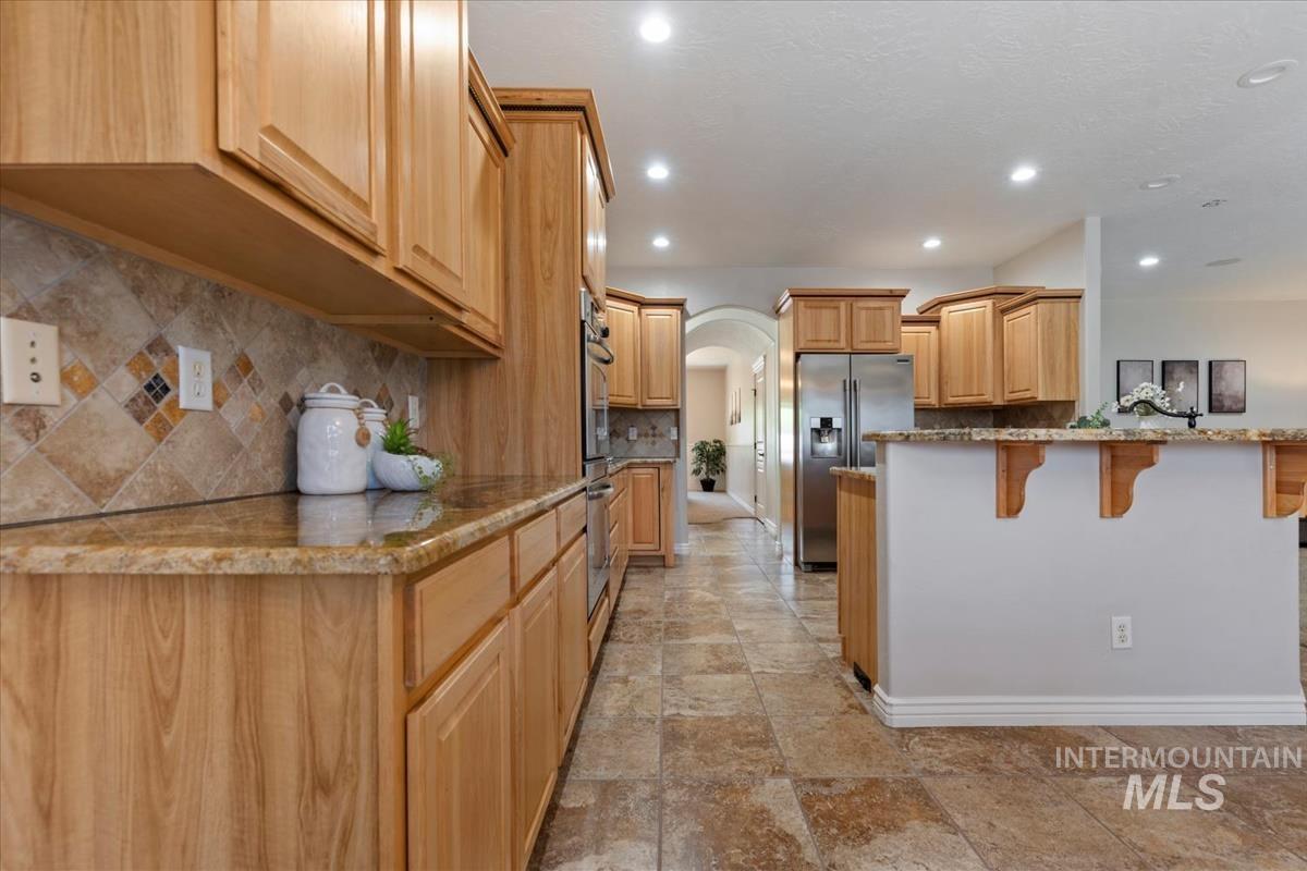2324 S Kaesemeyer Ln, Kuna, Idaho 83634, 4 Bedrooms, 2.5 Bathrooms, Residential For Sale, Price $1,500,000, 98993467