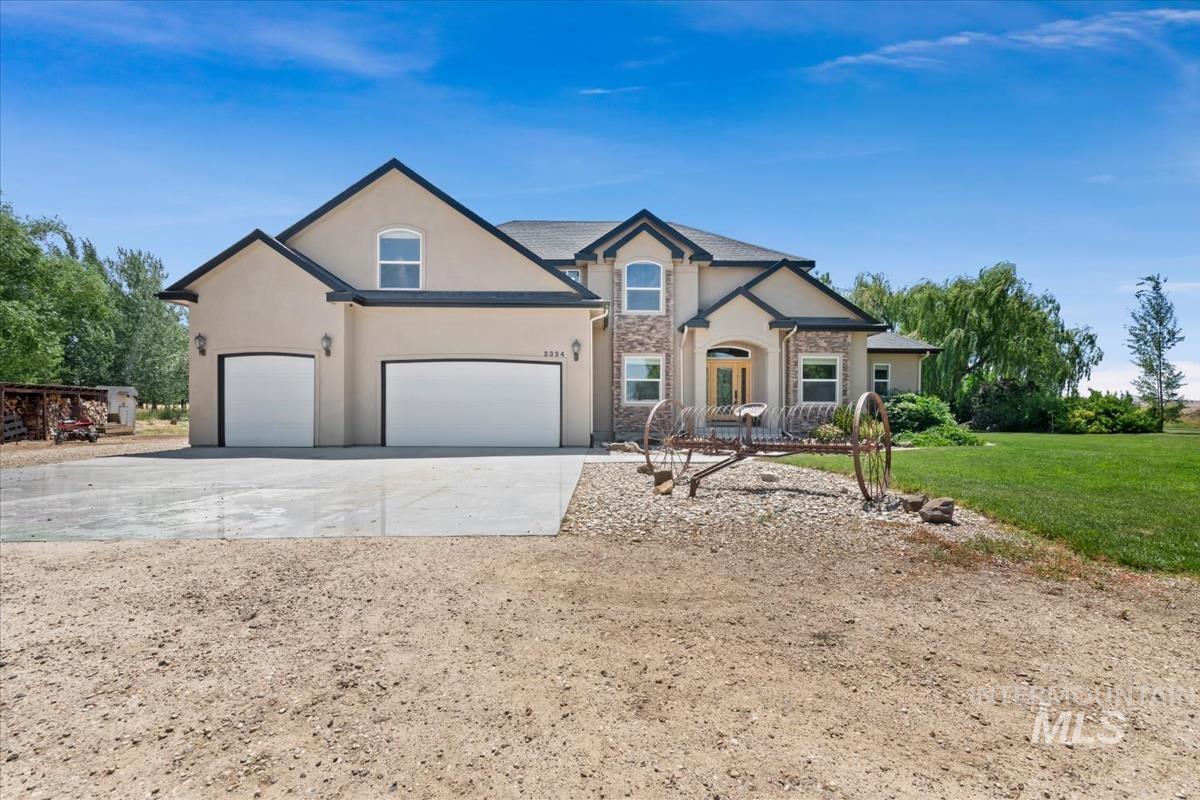 2324 S Kaesemeyer Ln, Kuna, Idaho 83634, 4 Bedrooms, 2.5 Bathrooms, Residential For Sale, Price $1,500,000, 98993467