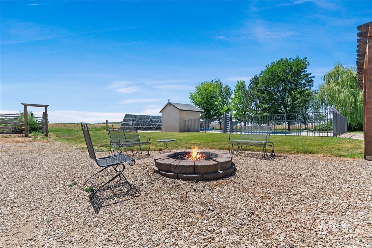 2324 S Kaesemeyer Ln, Kuna, Idaho 83634, 4 Bedrooms, 2.5 Bathrooms, Residential For Sale, Price $1,500,000, 98993467