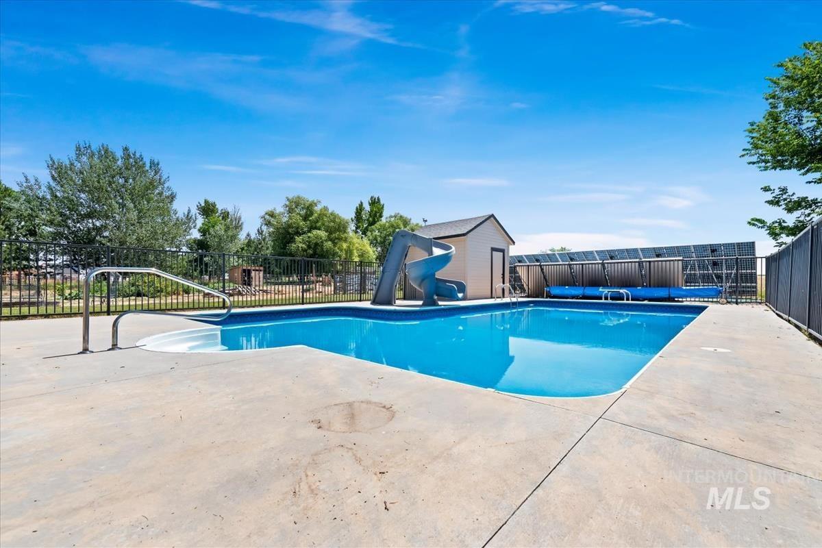 2324 S Kaesemeyer Ln, Kuna, Idaho 83634, 4 Bedrooms, 2.5 Bathrooms, Residential For Sale, Price $1,500,000, 98993467