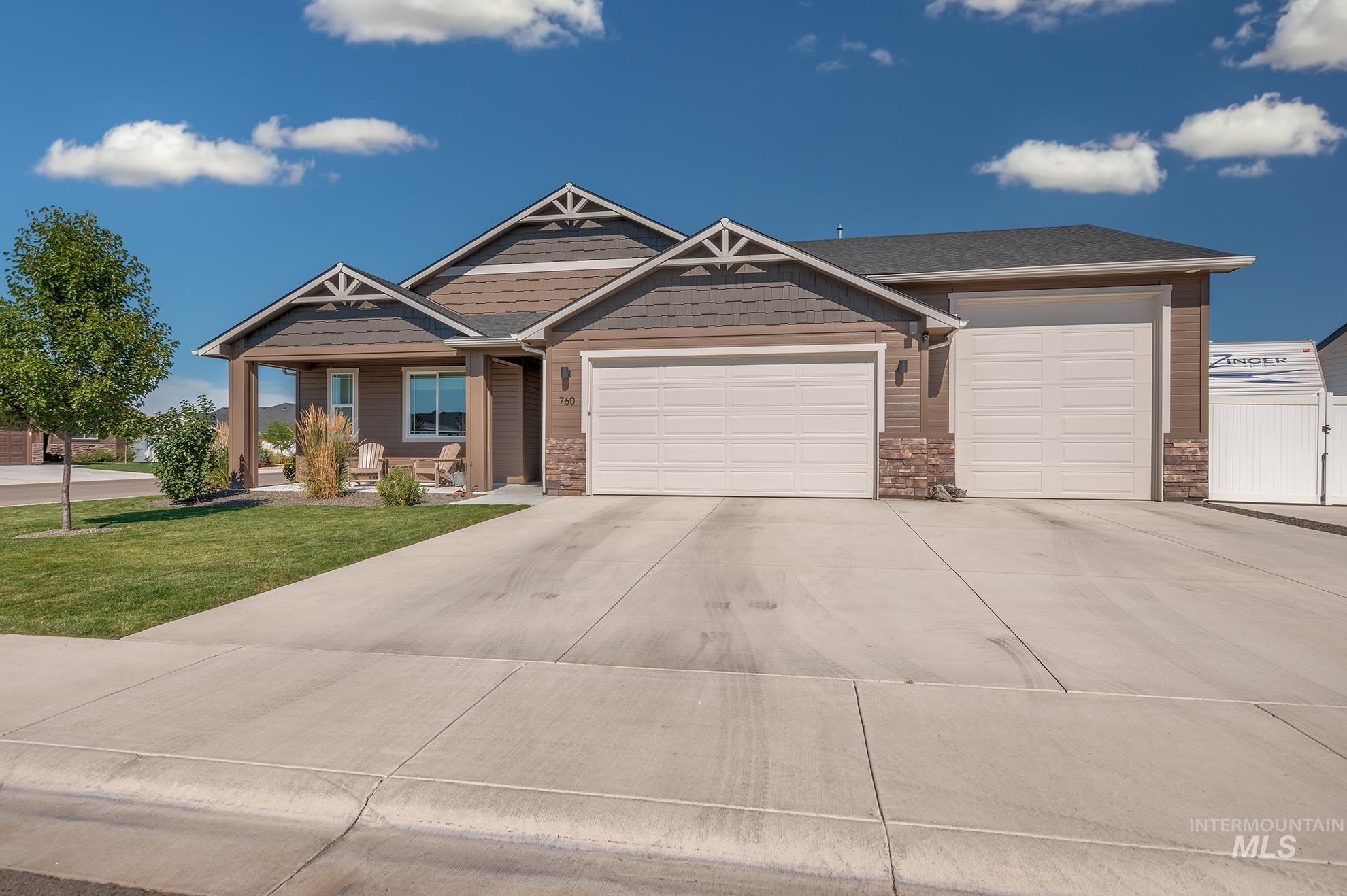 760 Sawgrass Court, Payette, Idaho 83661, 3 Bedrooms, 2 Bathrooms, Residential For Sale, Price $520,000,MLS 98993469