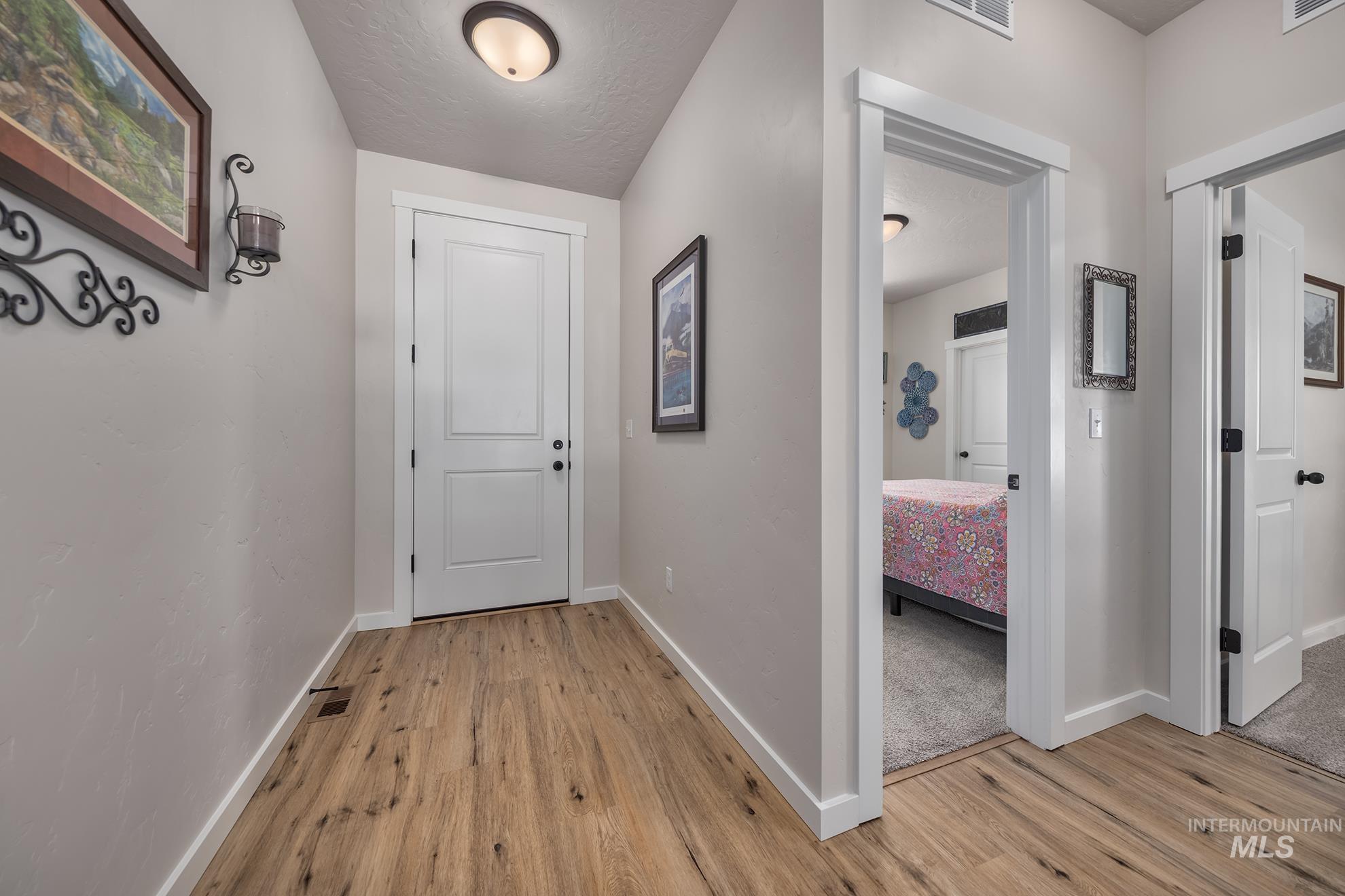 760 Sawgrass Court, Payette, Idaho 83661, 3 Bedrooms, 2 Bathrooms, Residential For Sale, Price $520,000,MLS 98993469