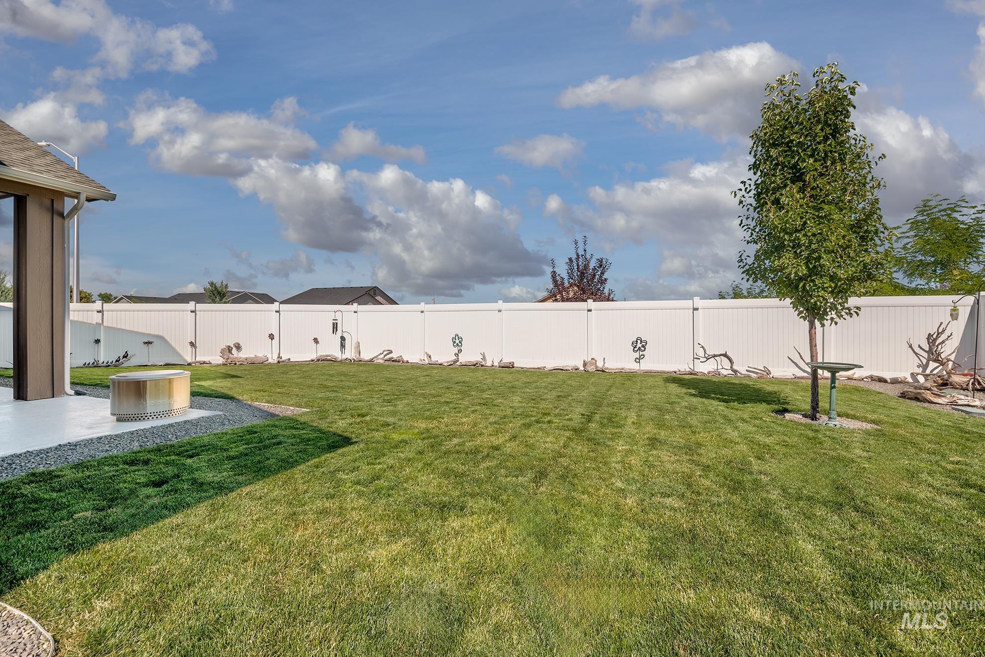 760 Sawgrass Court, Payette, Idaho 83661, 3 Bedrooms, 2 Bathrooms, Residential For Sale, Price $520,000,MLS 98993469