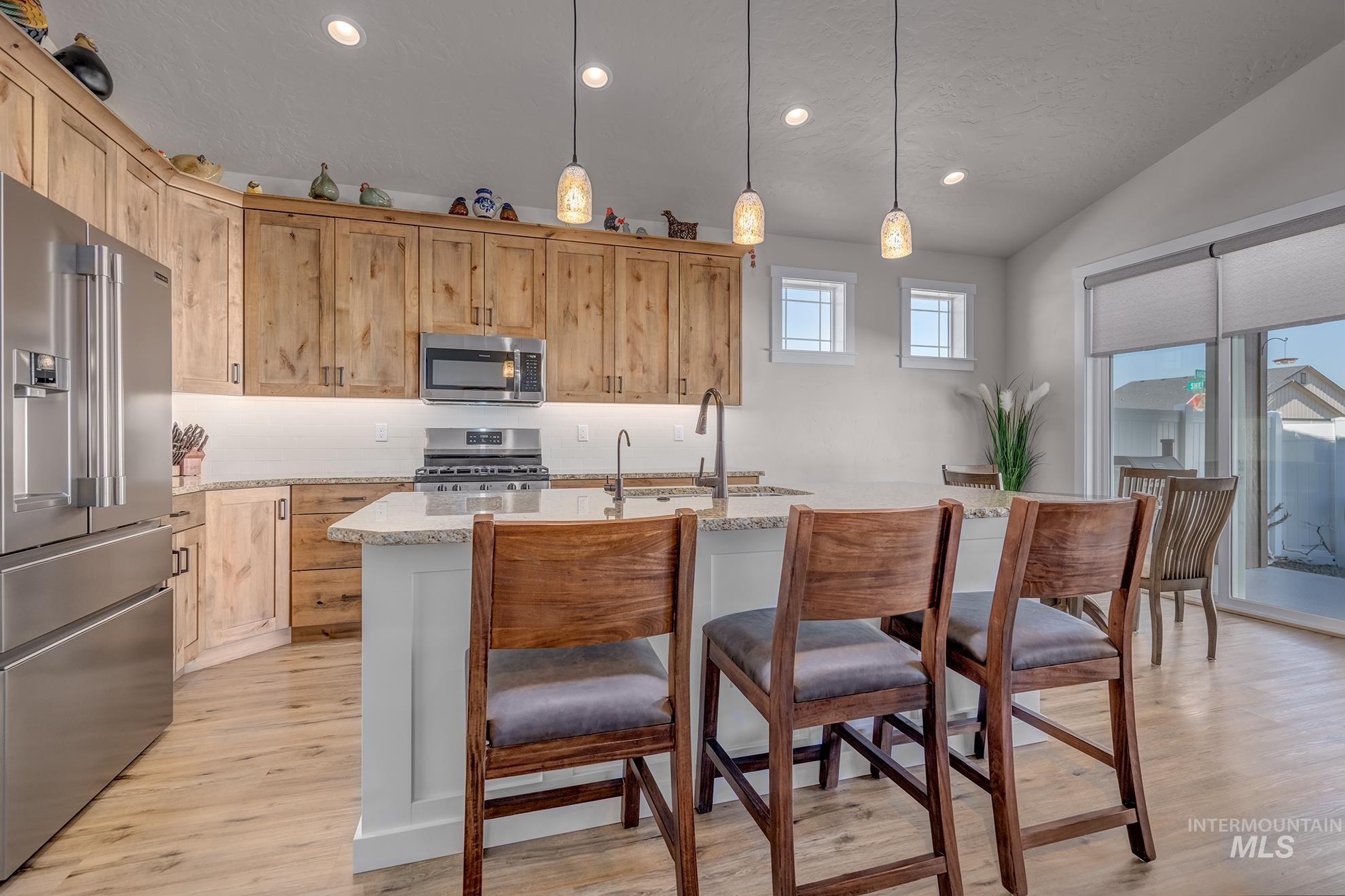 760 Sawgrass Court, Payette, Idaho 83661, 3 Bedrooms, 2 Bathrooms, Residential For Sale, Price $520,000,MLS 98993469