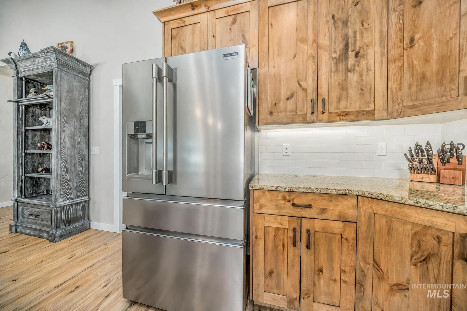 760 Sawgrass Court, Payette, Idaho 83661, 3 Bedrooms, 2 Bathrooms, Residential For Sale, Price $520,000,MLS 98993469