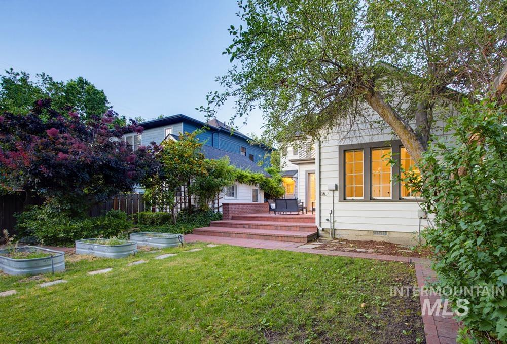 915 N 17th St, Boise, Idaho 83702, 4 Bedrooms, 3.5 Bathrooms, Residential For Sale, Price $1,549,000,MLS 98993472