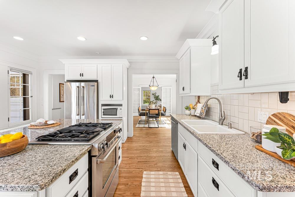 915 N 17th St, Boise, Idaho 83702, 4 Bedrooms, 3.5 Bathrooms, Residential For Sale, Price $1,549,000,MLS 98993472